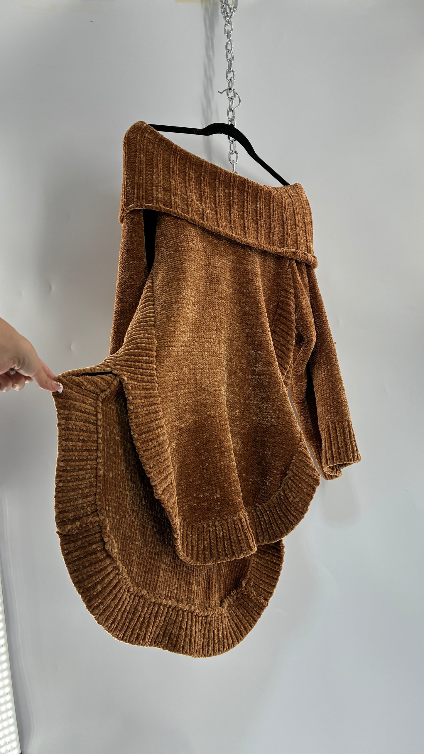 MOTH Chenille Corduroy Heavy Knit Off the Shoulder/Turtle Neck Slouchy Sweater (small)