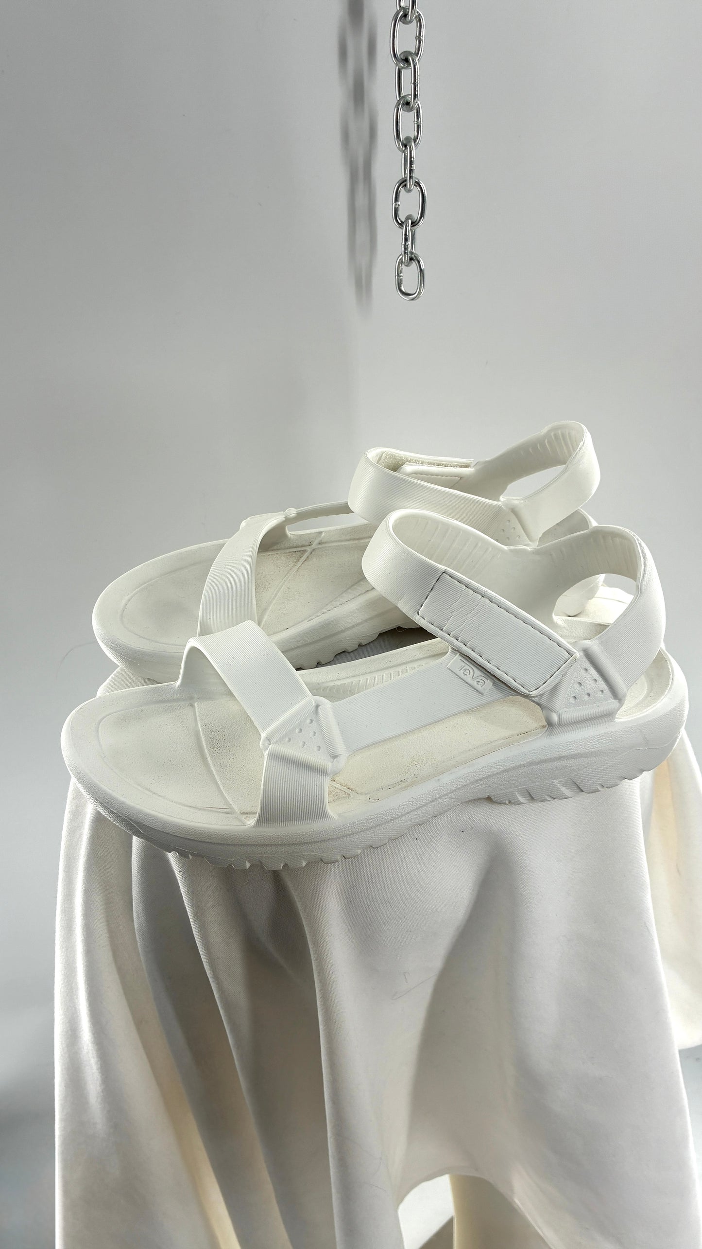 Vintage TEVA White Hurricane Drift Sandal (M8 W10)