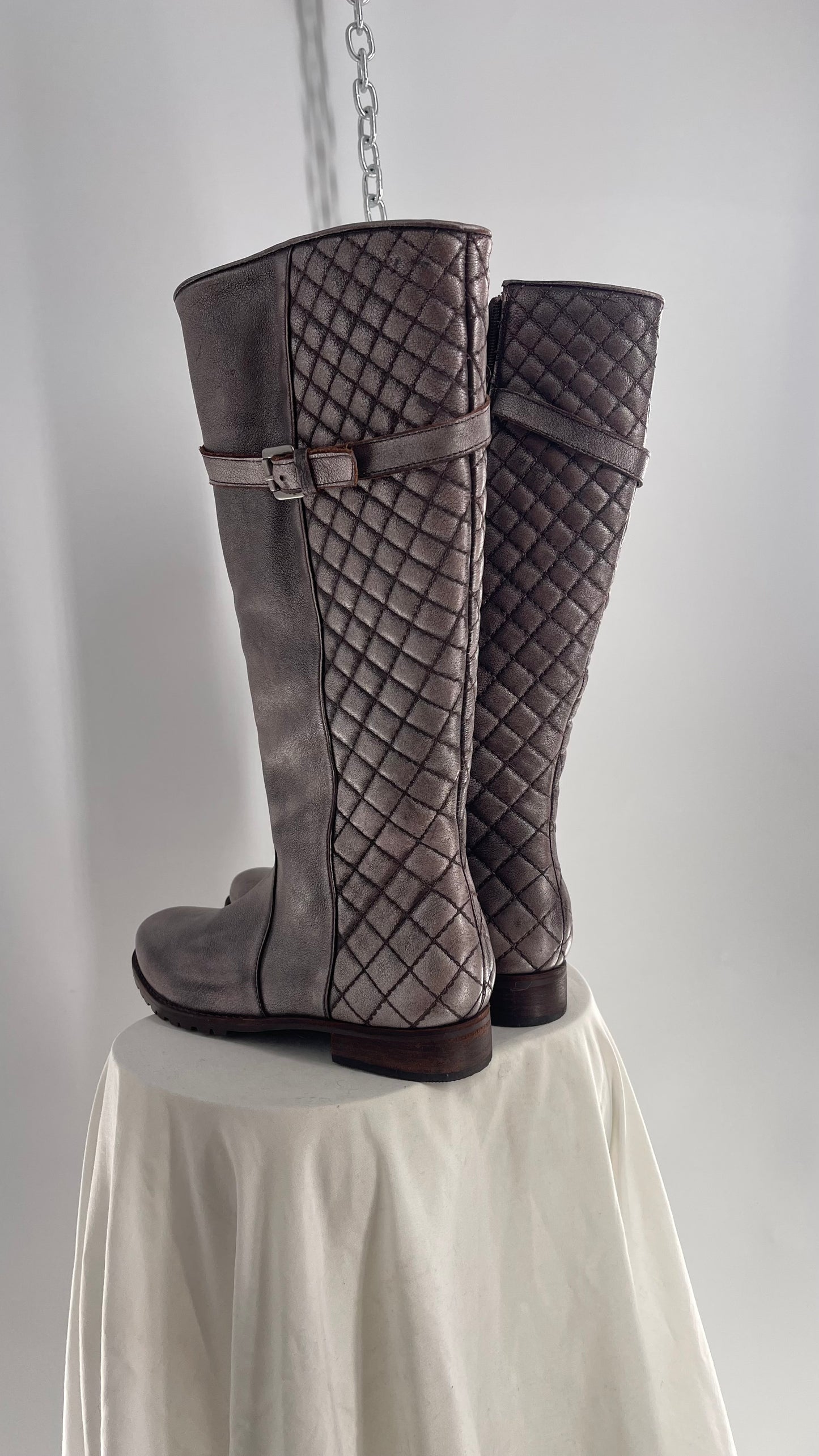 COCO Matisse Metallic Gun Powder Grey Quilted Knee High Boots Made in Brazil (9)