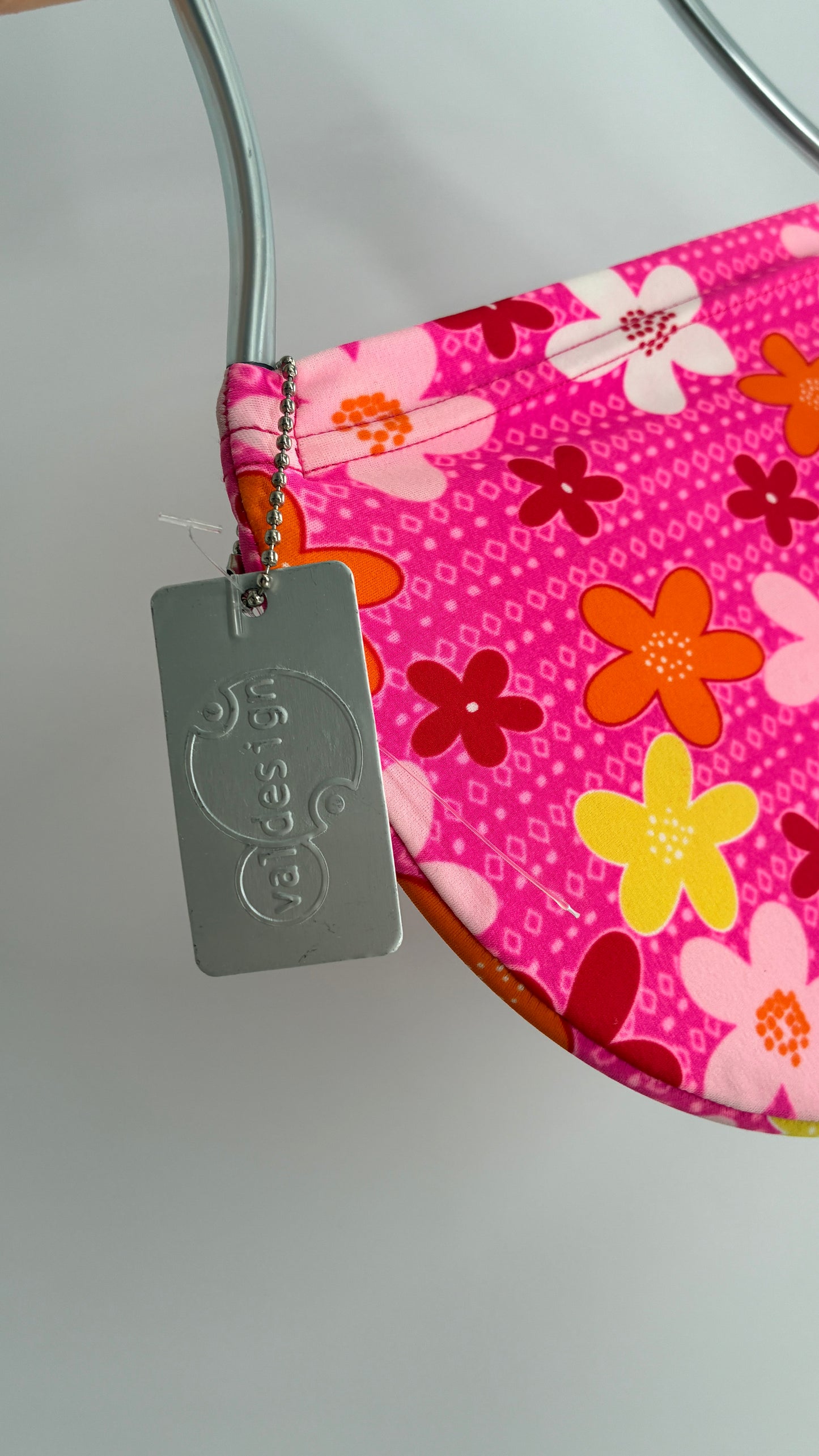VALDESIGN Half Circle Pink Floral 2D Hand Bag with Metal Abstract Handbag