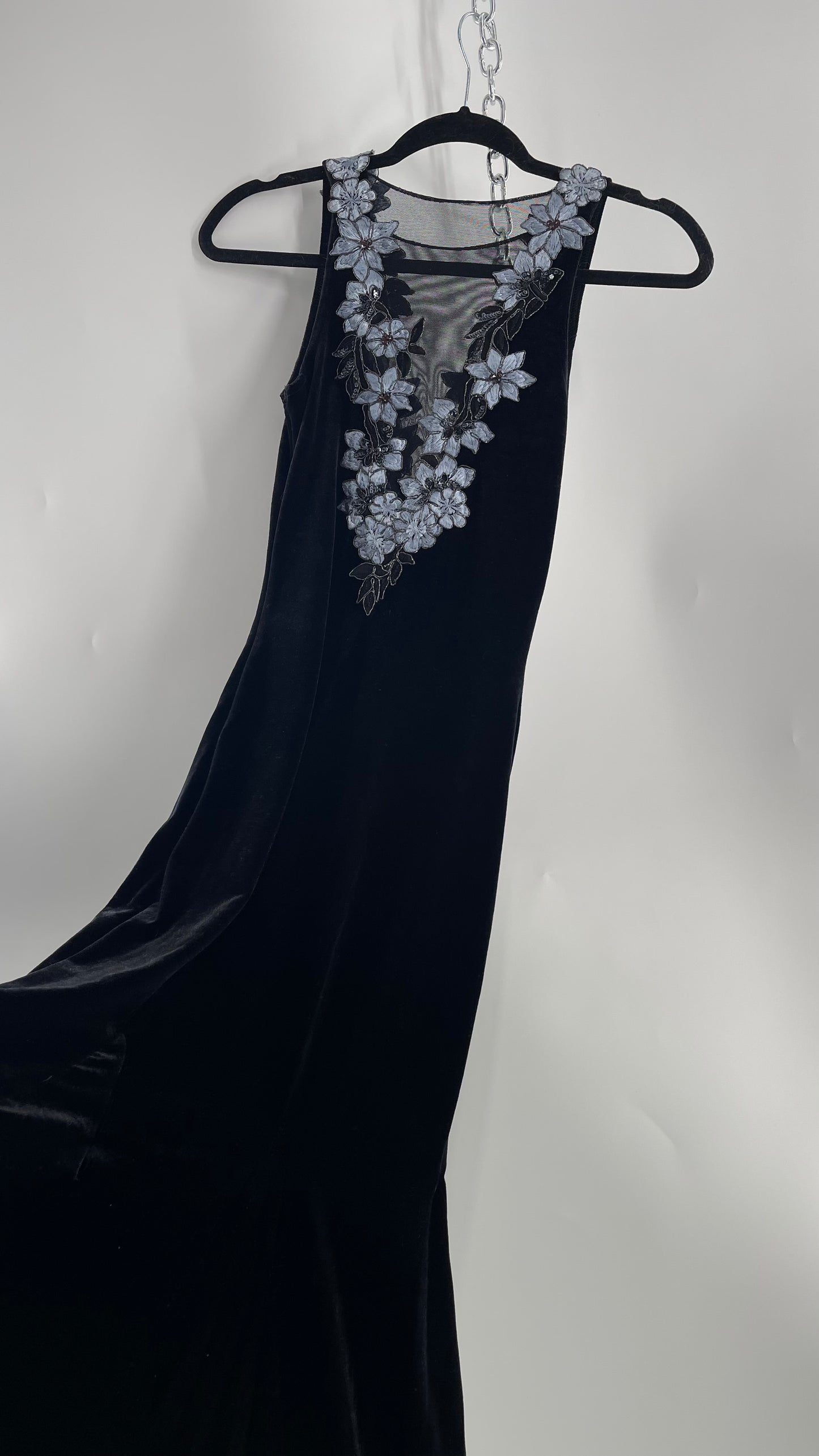 Vintage Jessica McClintock Black Velvet Fit And Flare Gown with Plunging Neckline Covered in Embroidered Beaded Pale Blue Flowers (2)