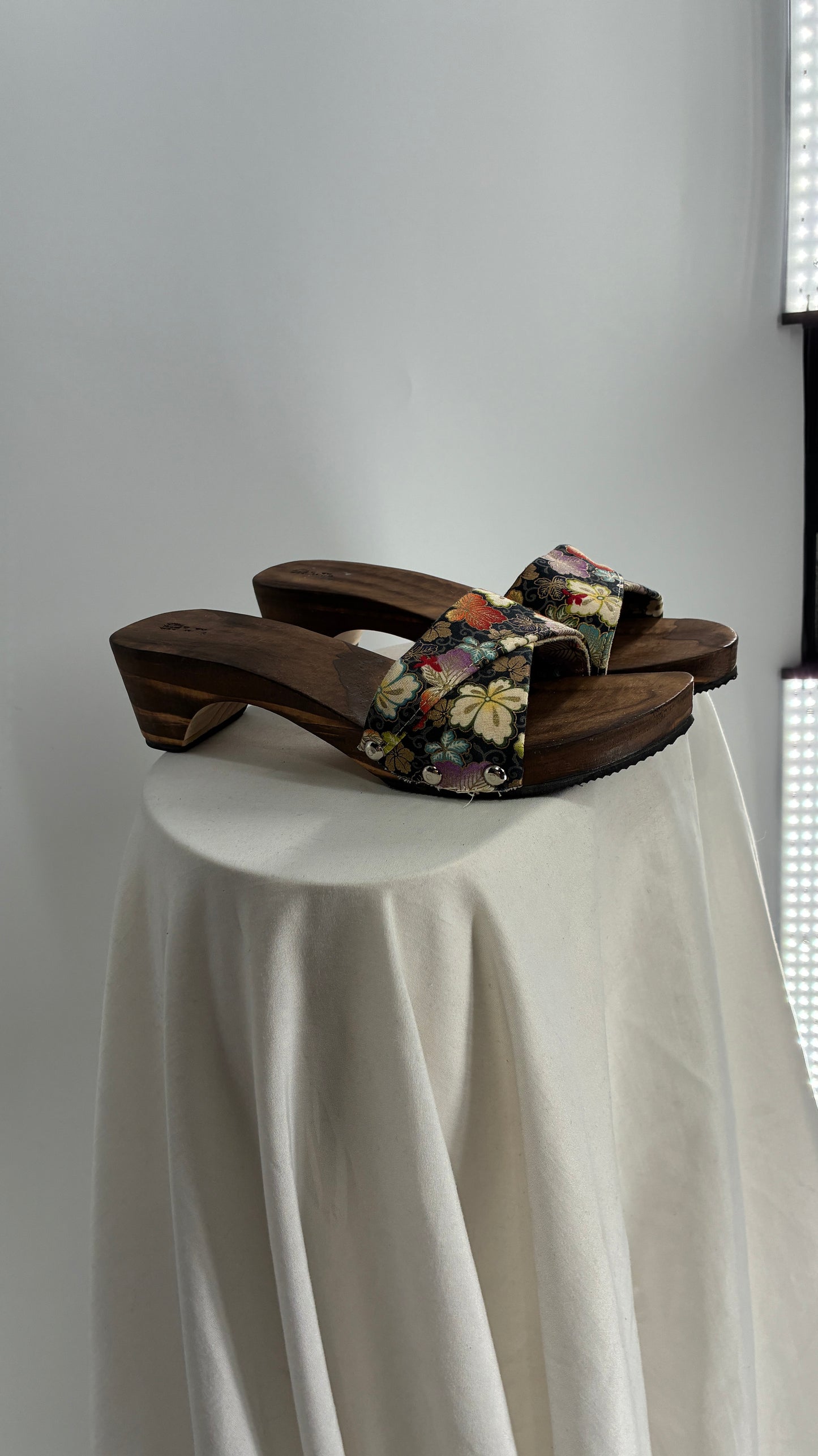 Vintage HUANG Wooden Sandal Clog with Floral Patterned Strap (8.5)