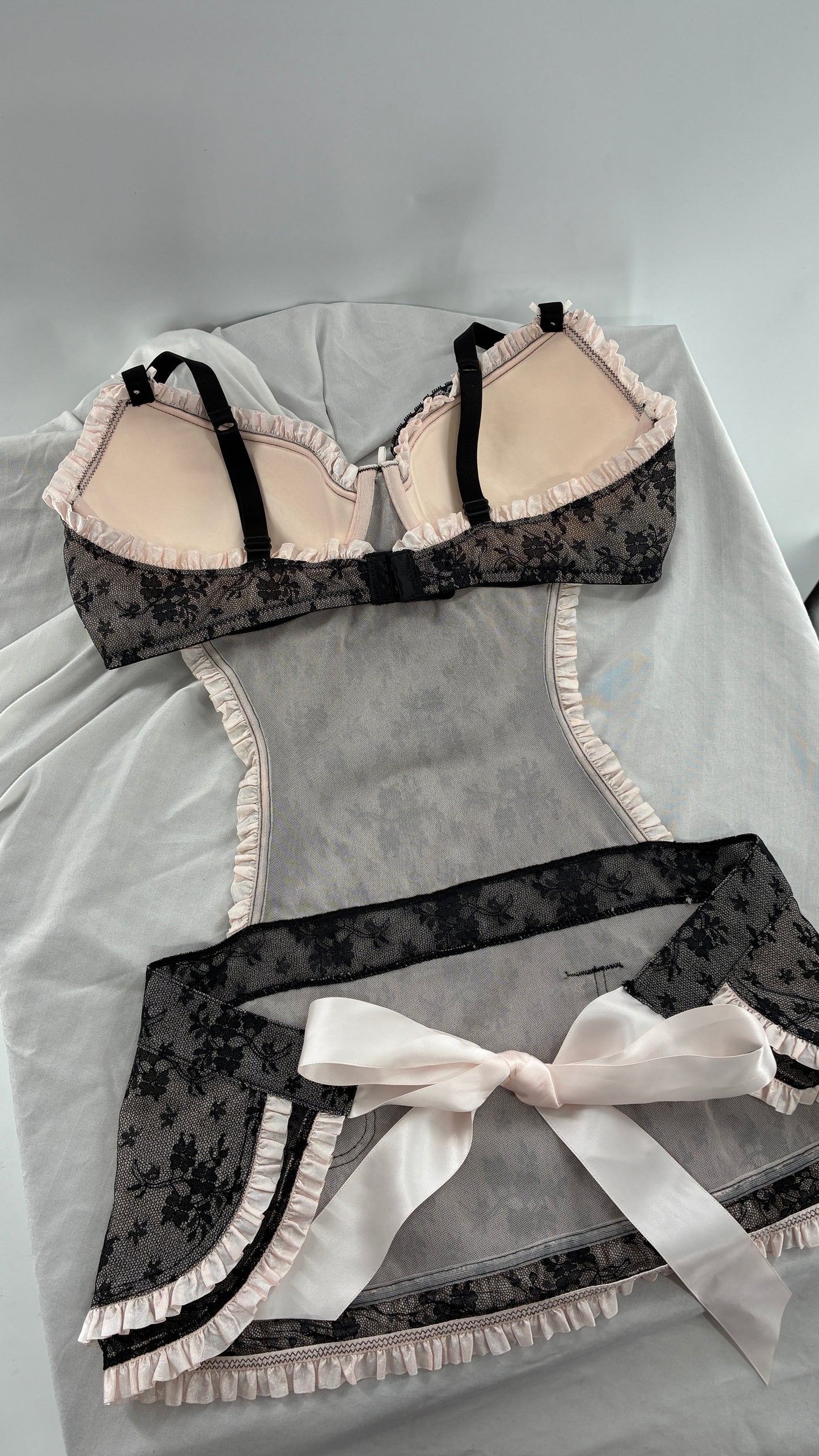 Victoria’s Secret Black Lace Apron Style Camisole Lingerie with Bow Back Ribbon (36D)