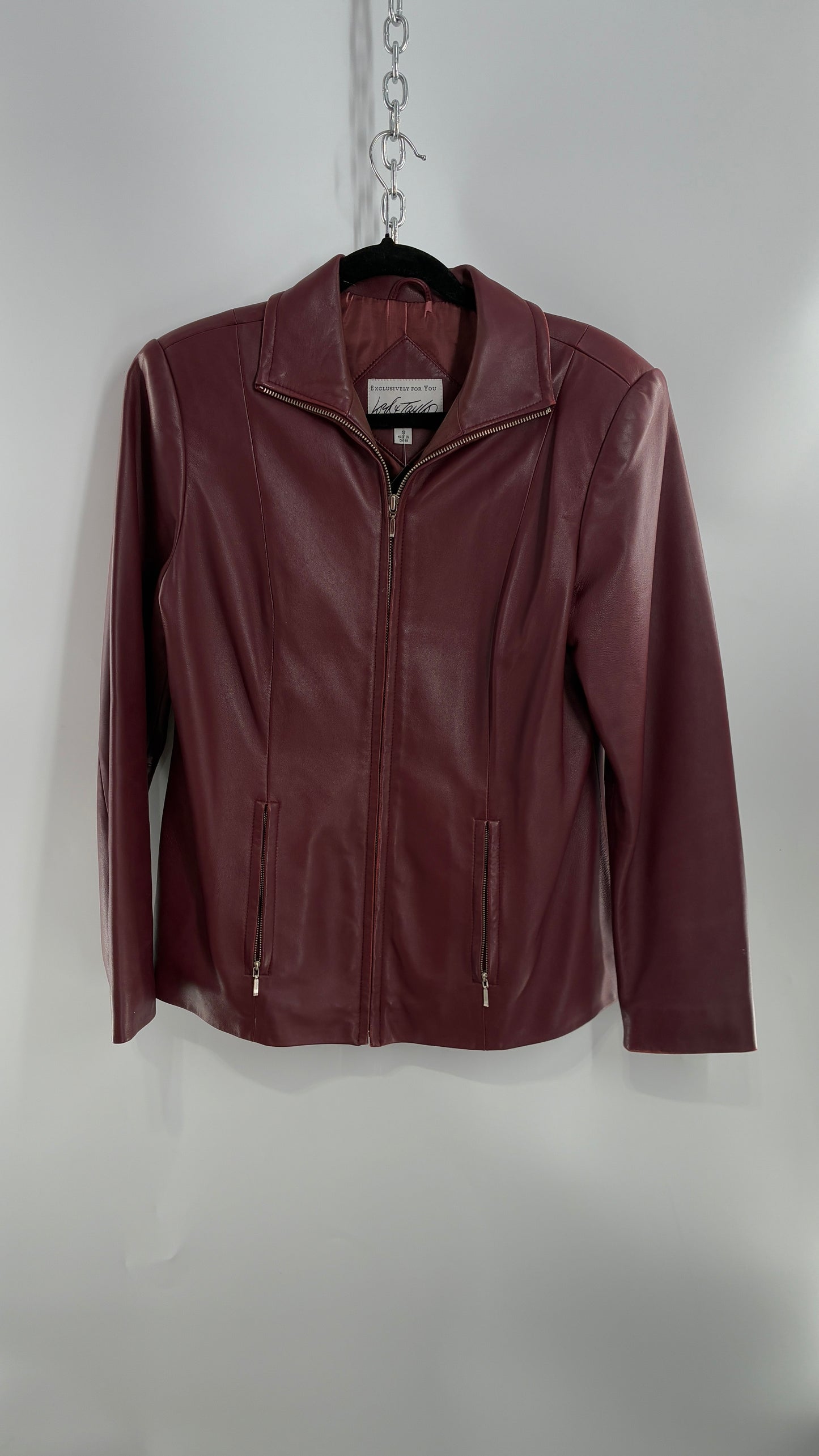 Vintage Lord & Taylor Burgundy Maroon Leather Zip Up Jacket (Small)