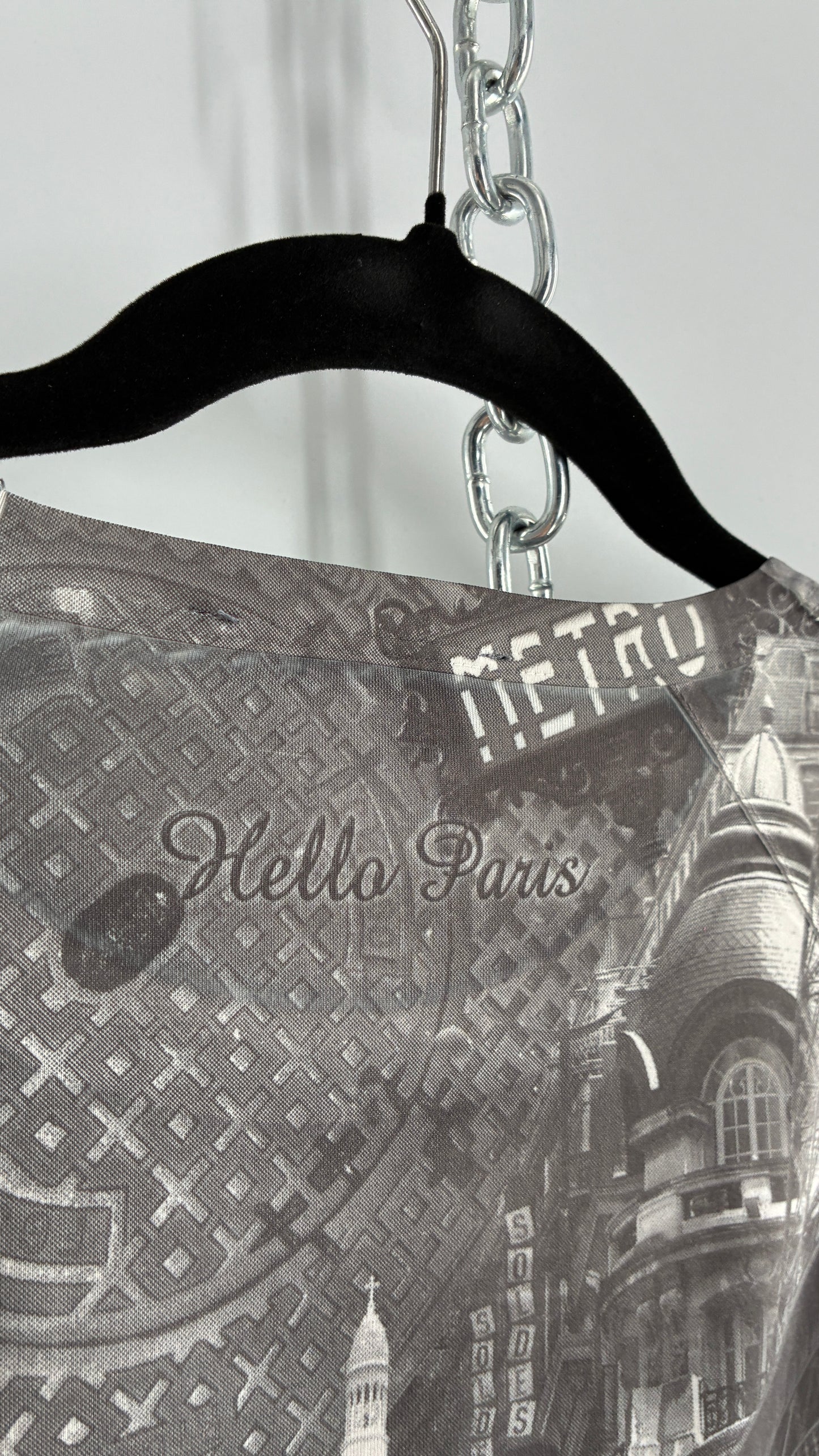 Vintage HELLO PARIS Screen Print T Shirt (S/M)