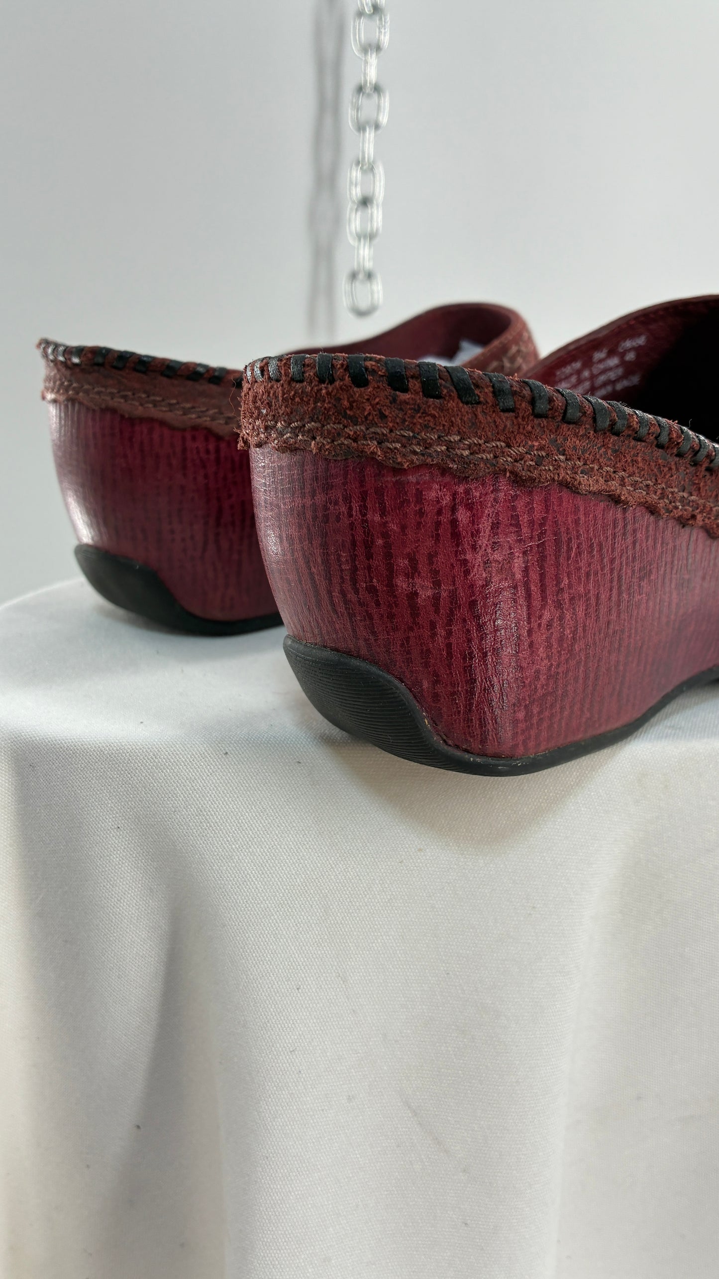 ARTISAN Clark’s Maroon Red Leather Clogs (8)