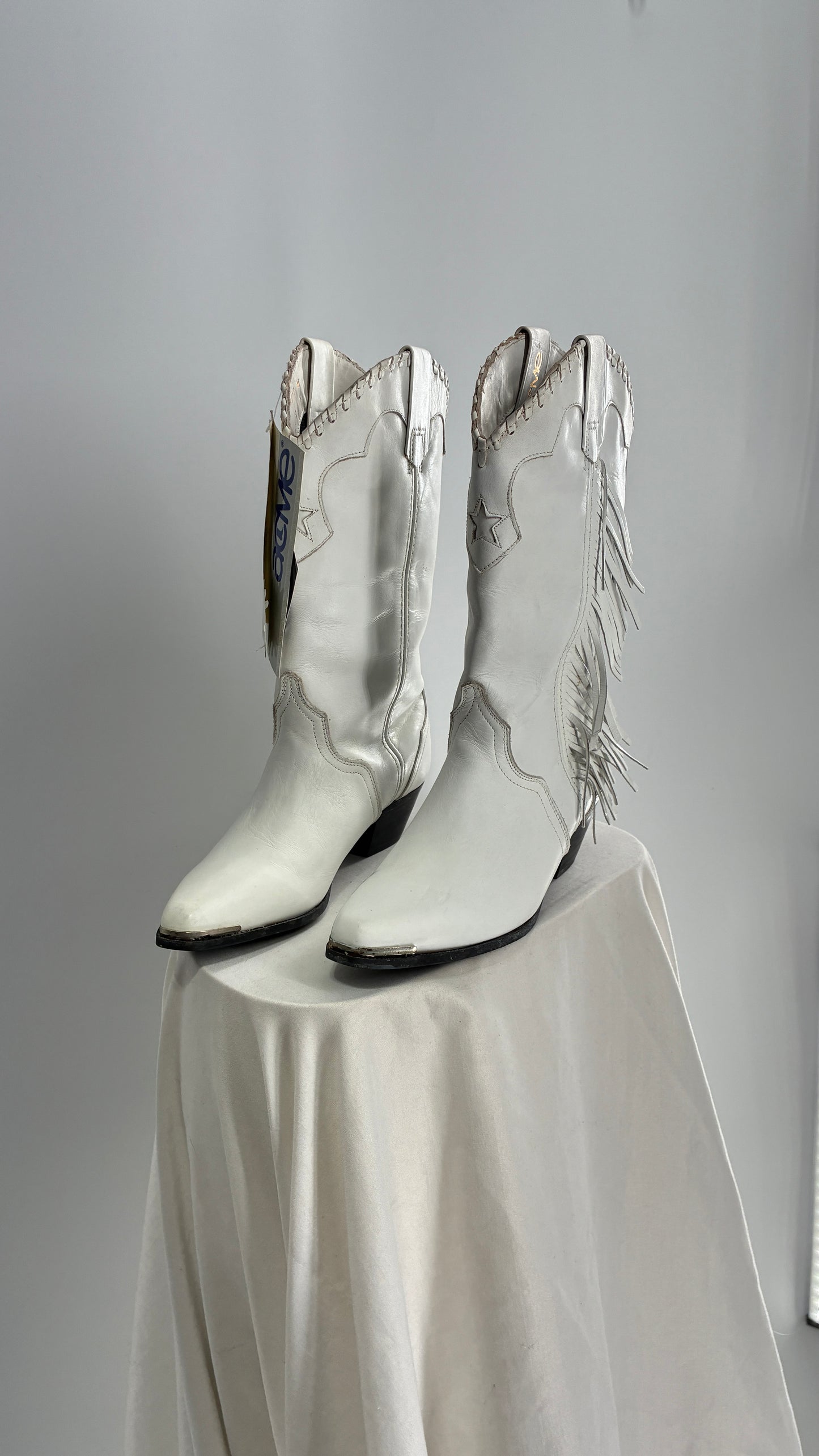 Deadstock Vintage ACME White Cowboy Boots with Braided Cuff, Fringe Sides(6)