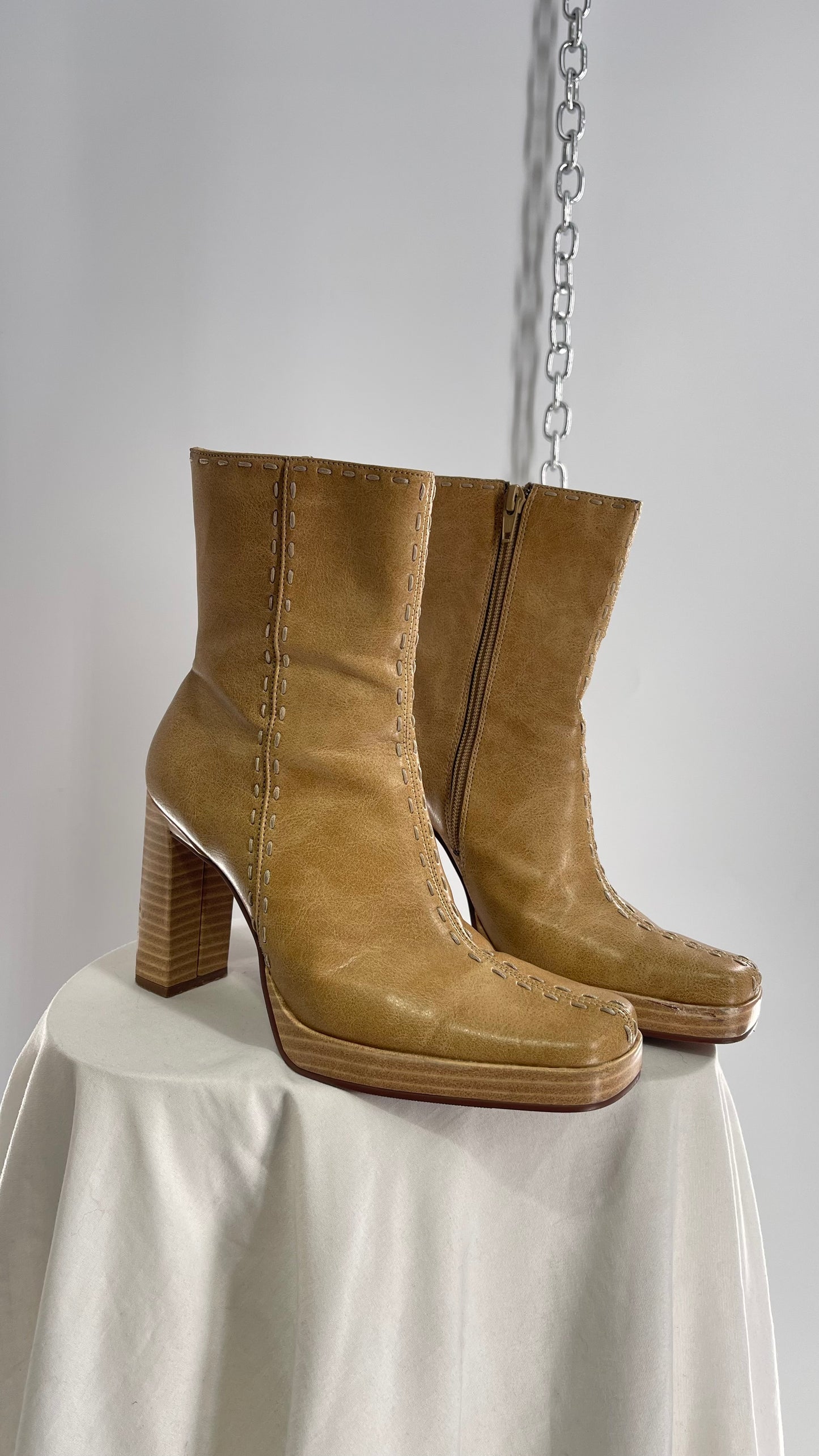 Vintage LEI Tan Square Toe Platform Booties with Stitch Detailing (6.5)