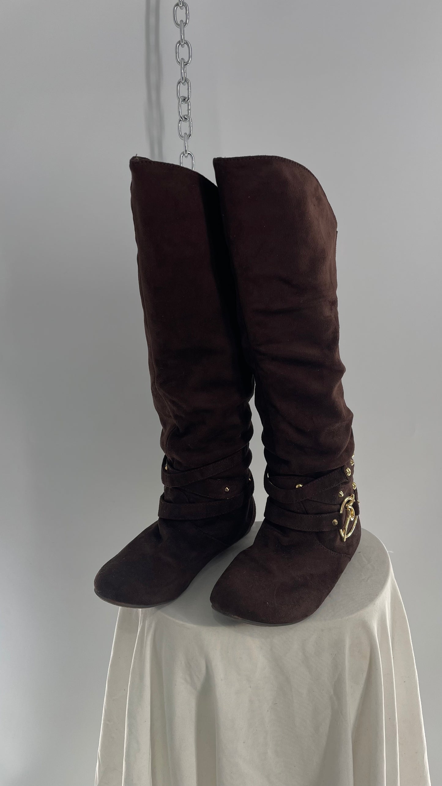 Vintage ROCAWEAR 2000s Brown Strappy, Studded, Slouchy Boots with Gold Logo Hardware (7)