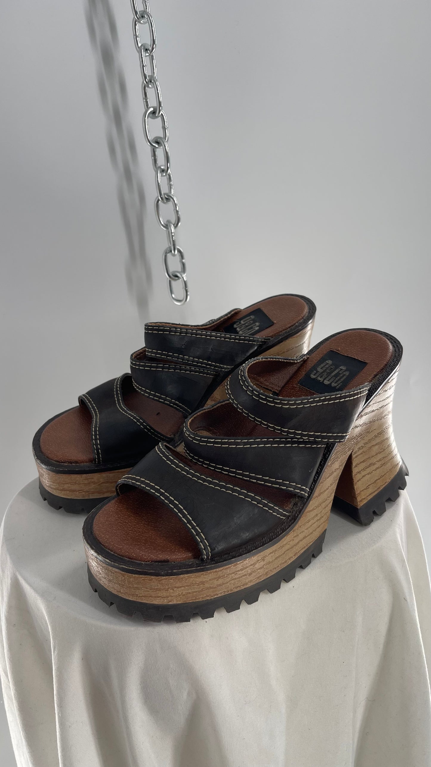 Rare Vintage 9&Co 1990s Brown Leather Strappy Chunky Wooden Platform Funky Heel (7)