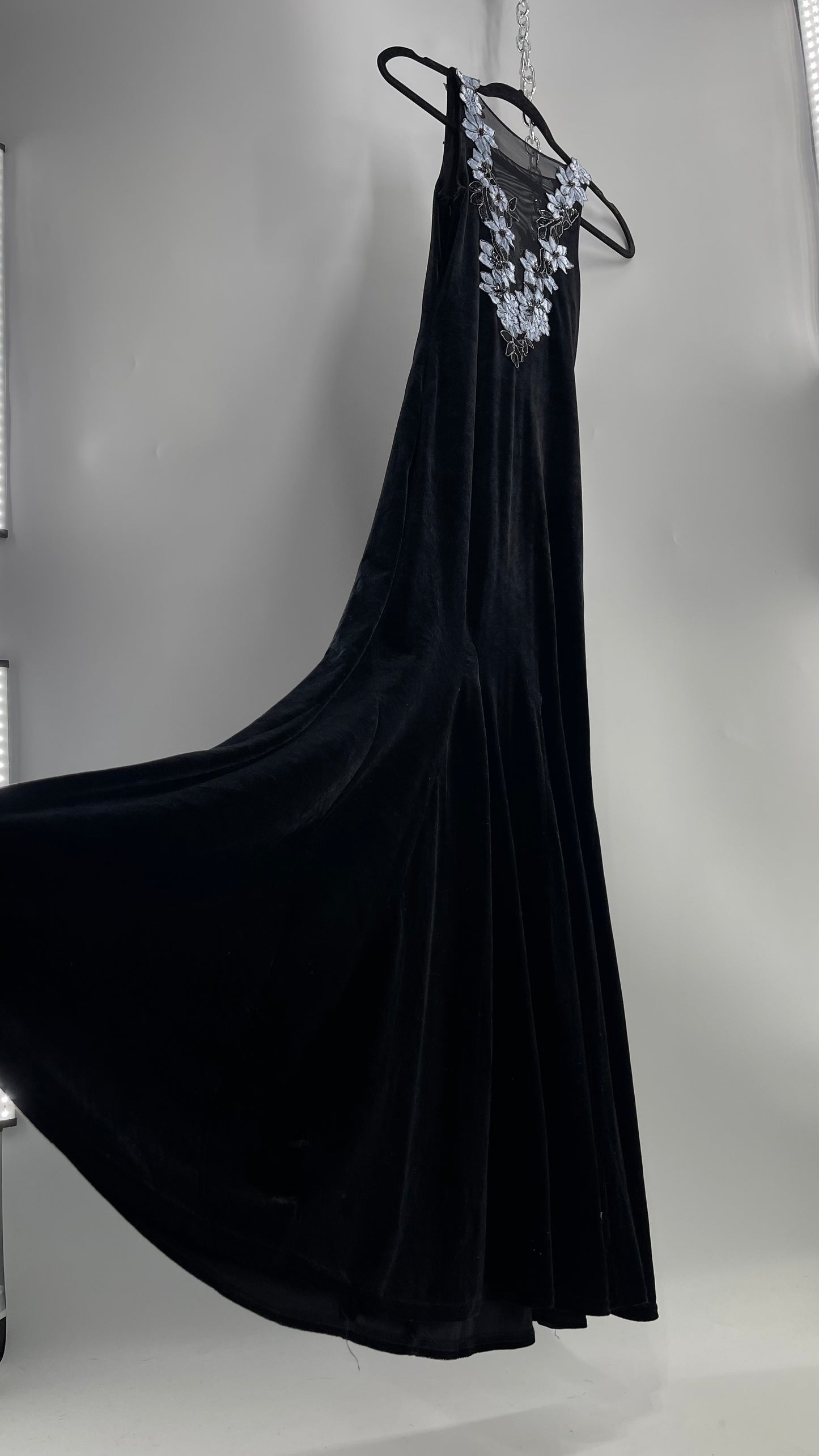 Vintage Jessica McClintock Black Velvet Fit And Flare Gown with Plunging Neckline Covered in Embroidered Beaded Pale Blue Flowers (2)