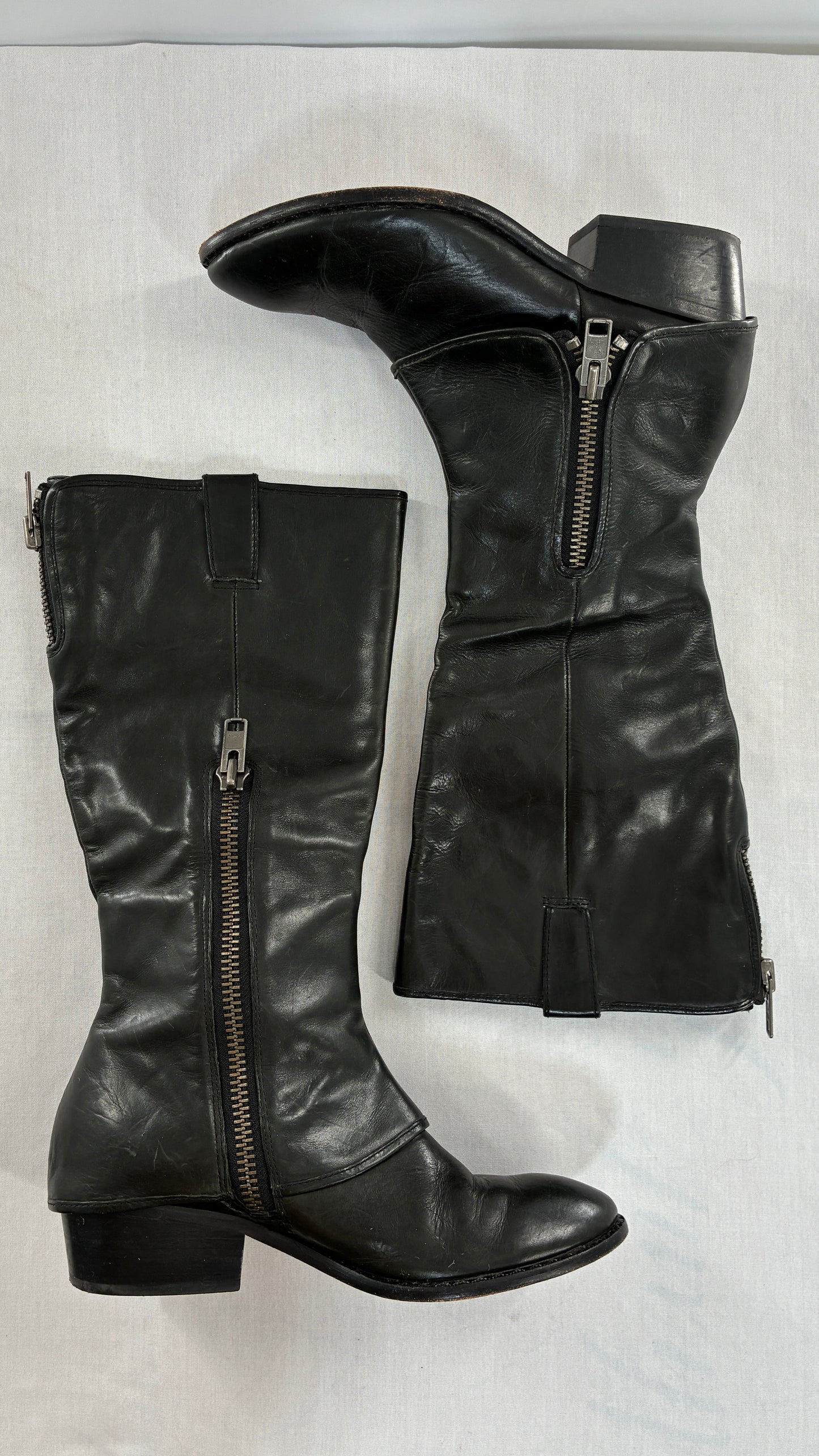 Vintage KORK EASE Black Genuine Leather Fold Over Boots with Heavy Metal Detailing (9/40.5)