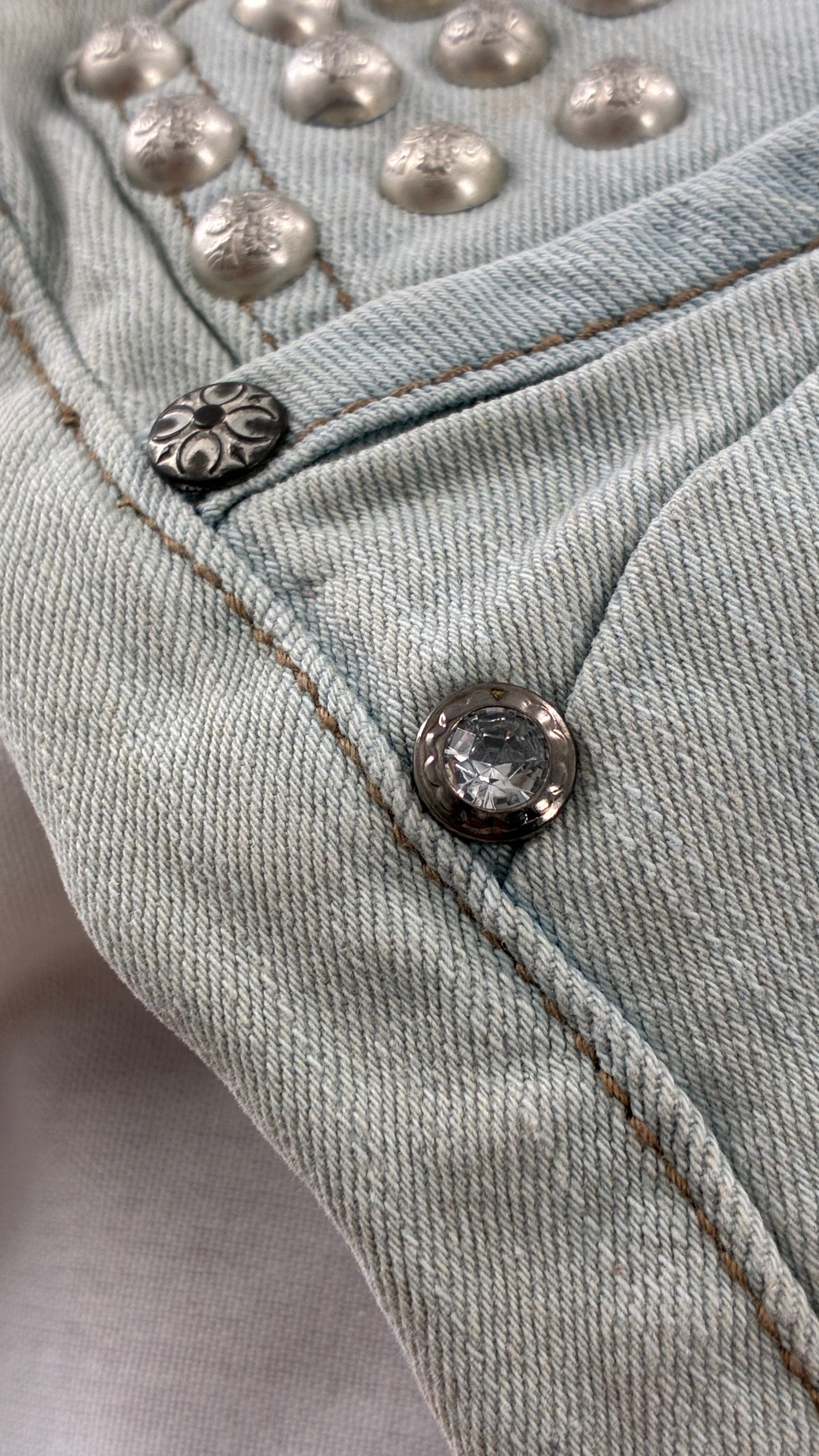 Deadstock Vintage Stylebook Light Denim Mini Skirt with Heavy Engraved Studs and Pleated Details (Small)