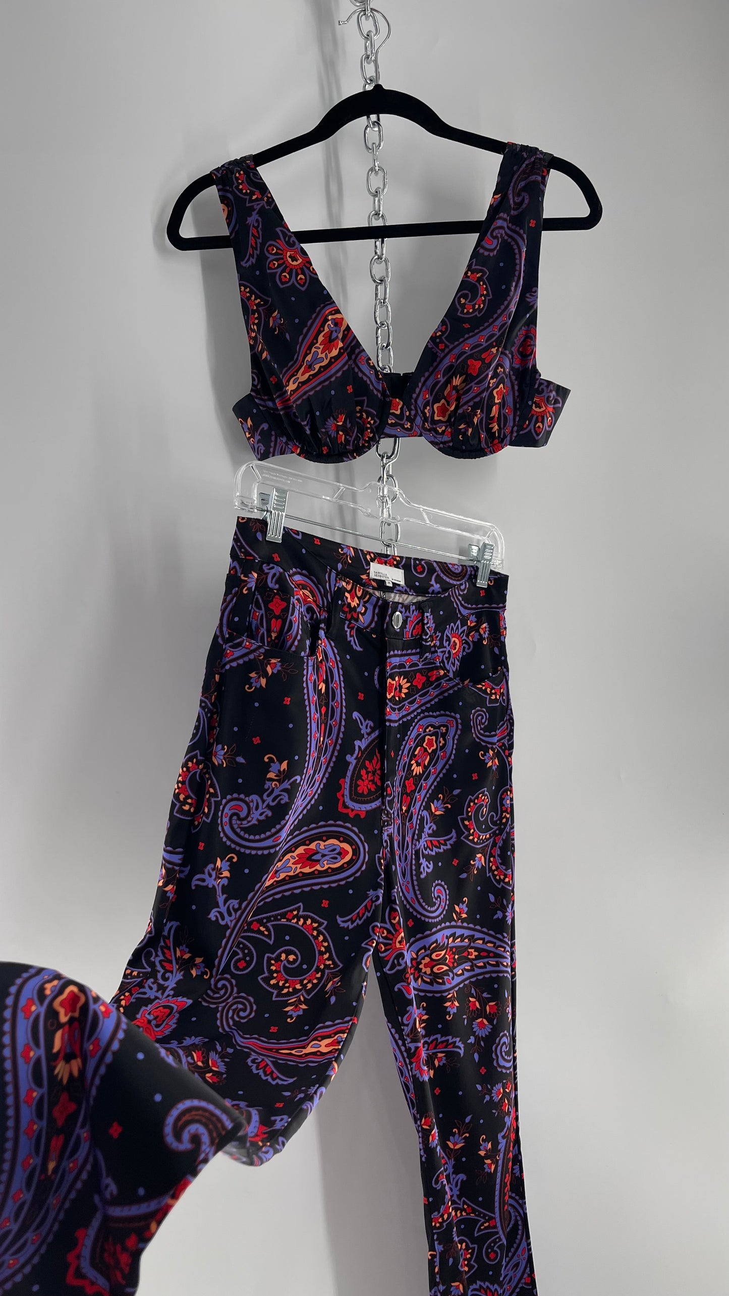 Danielle Bernstein Satin Paisley Underwire Festival Top and Kickflare 2pc Set (Small)