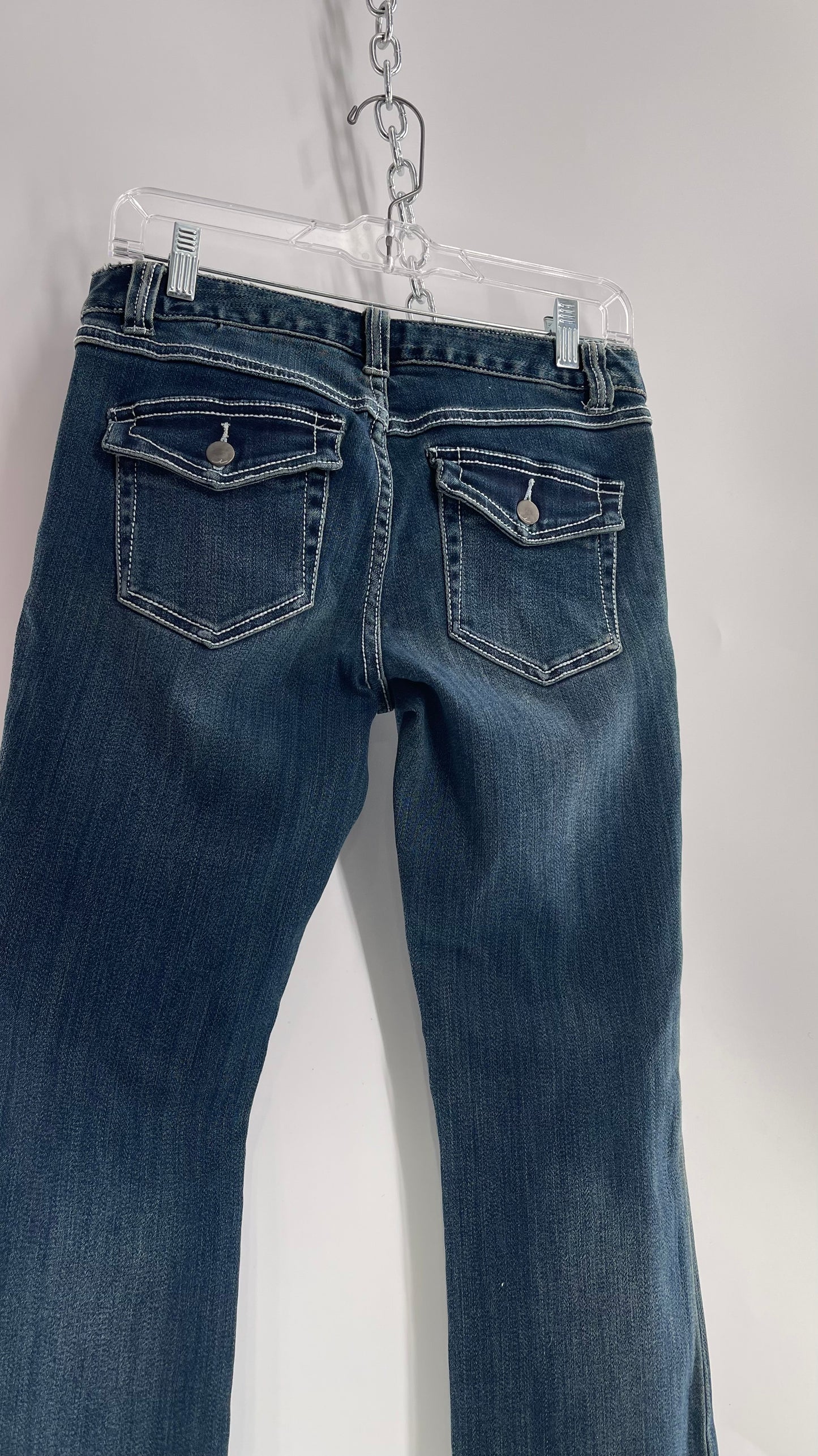 Vintage Dark Wash Denim with White Stitching (4P)