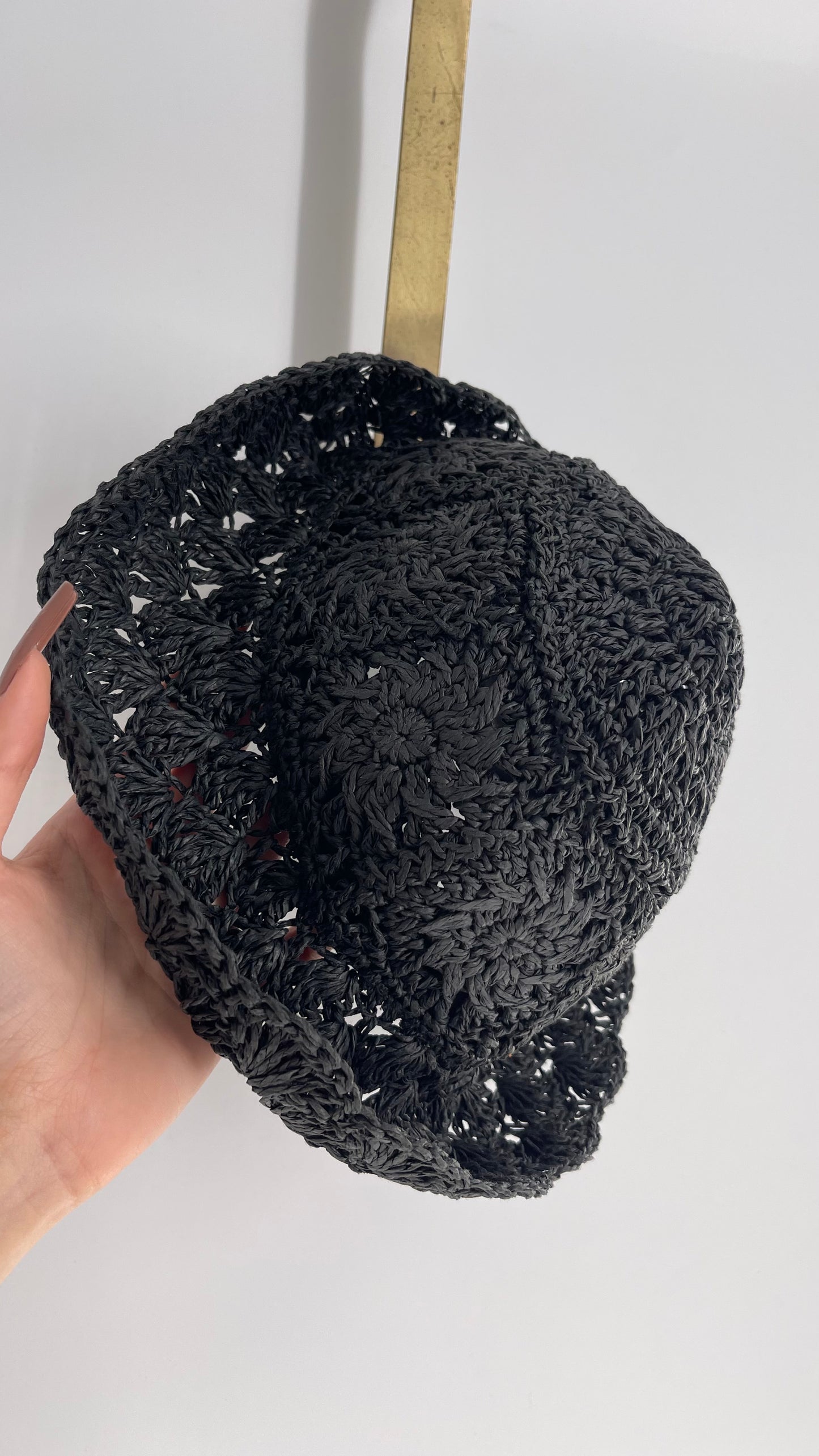 Black Straw Sun/Bucket Hat