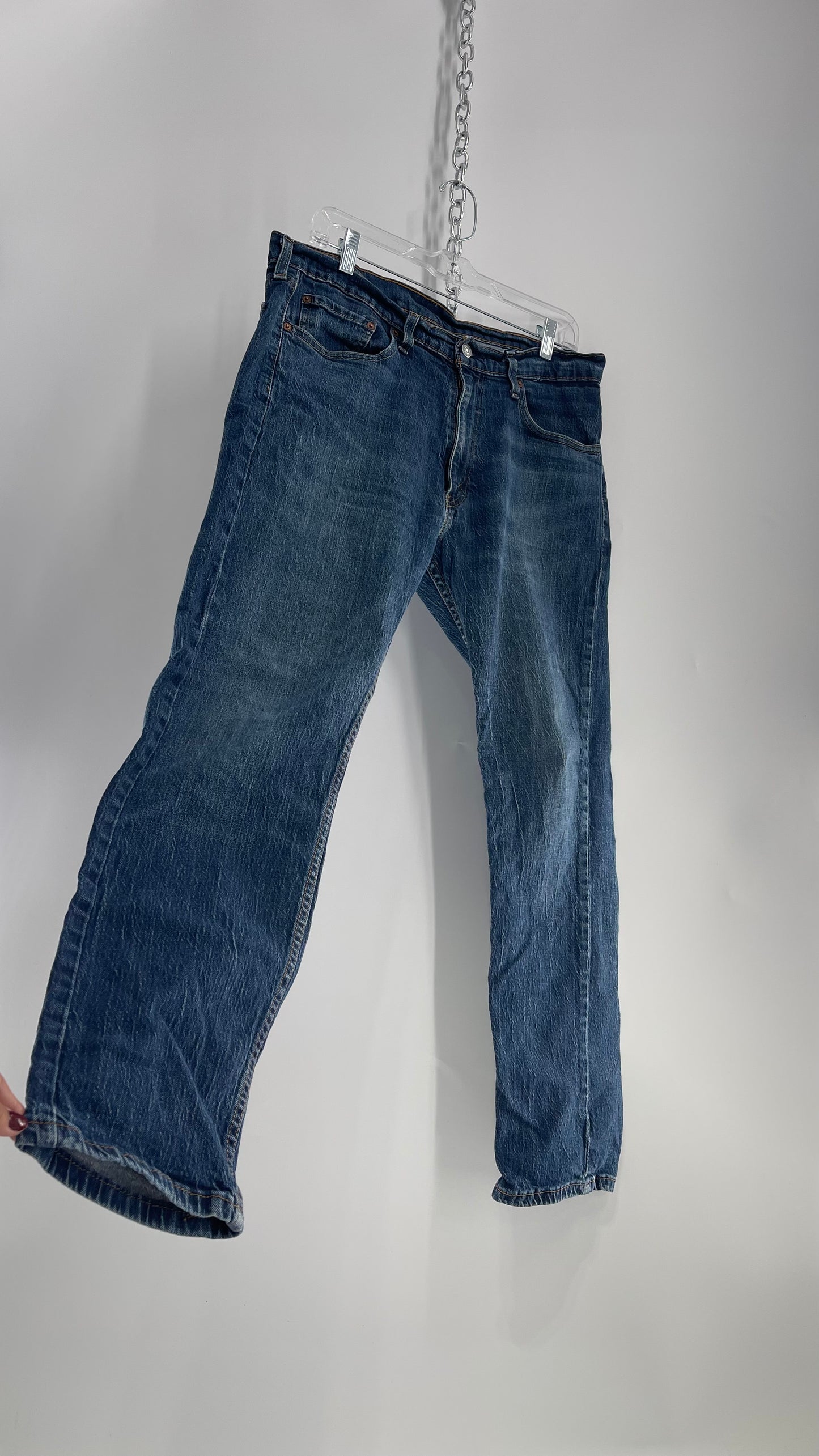 Levi 505 Worn Medium Wash Men’s Straight Leg Jeans  (33 X 30)