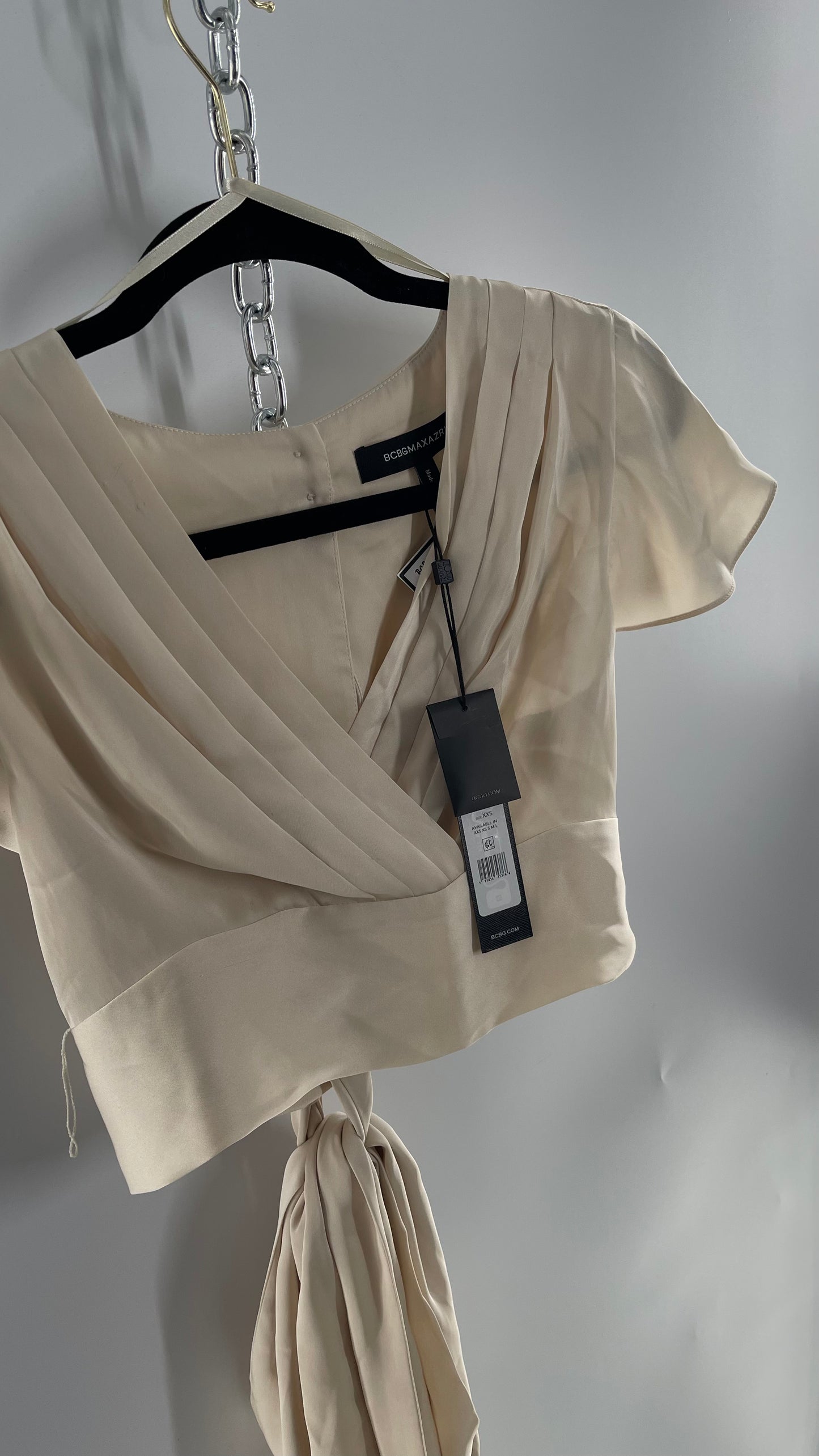 BCBGMAXAZRIA Off White Ivory Satin Tie Around Waist Cropped Blouse with Button Back and Tags Attached (XXS)