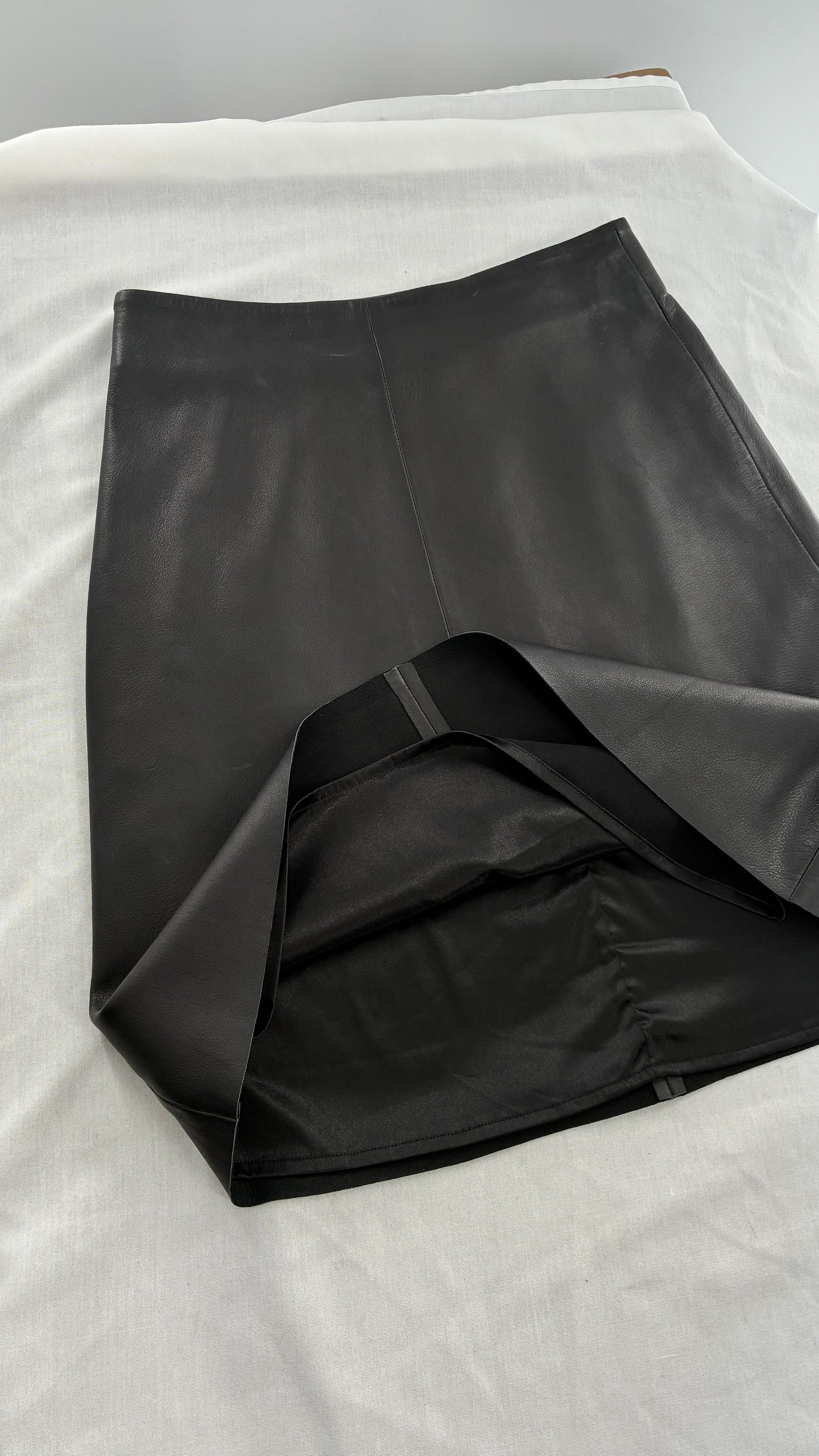 IRIS & INK 100% Black Lamb Leather Skirt (10)
