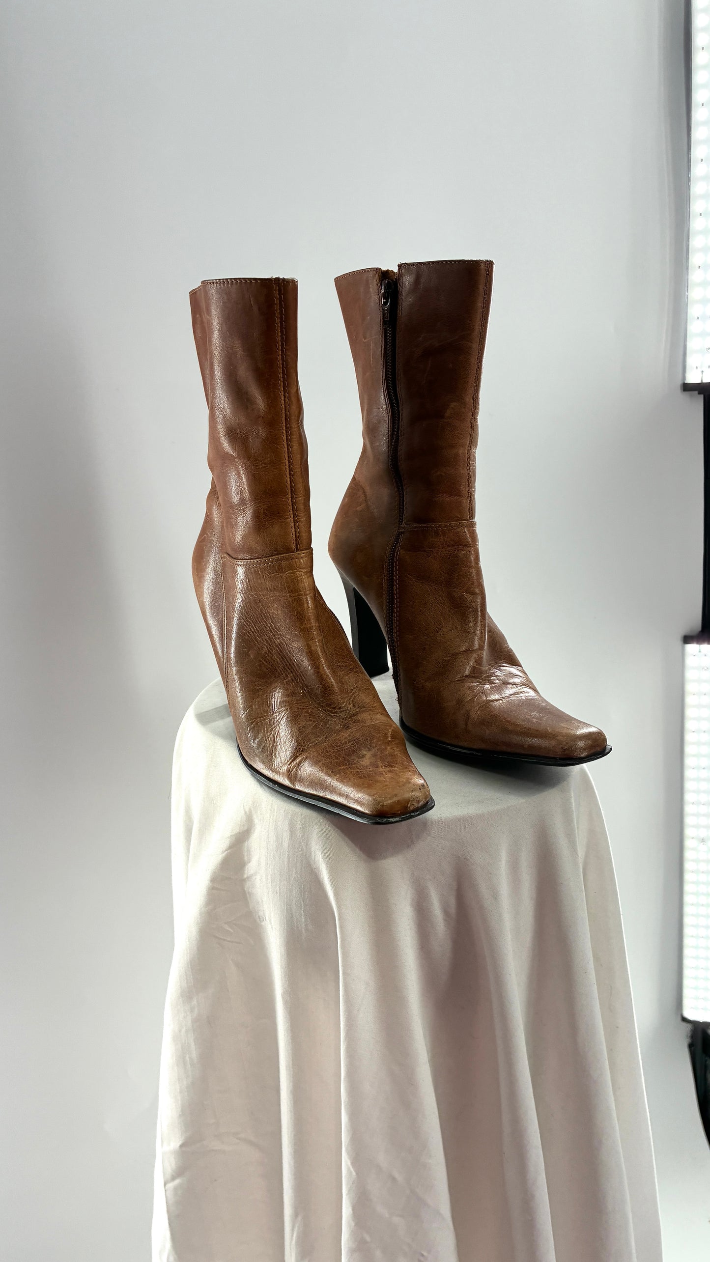 Vintage 1990s STEVE MADDEN Joesie Distressed Leather Pointed Square Toe Booties Made in Brazil (8)