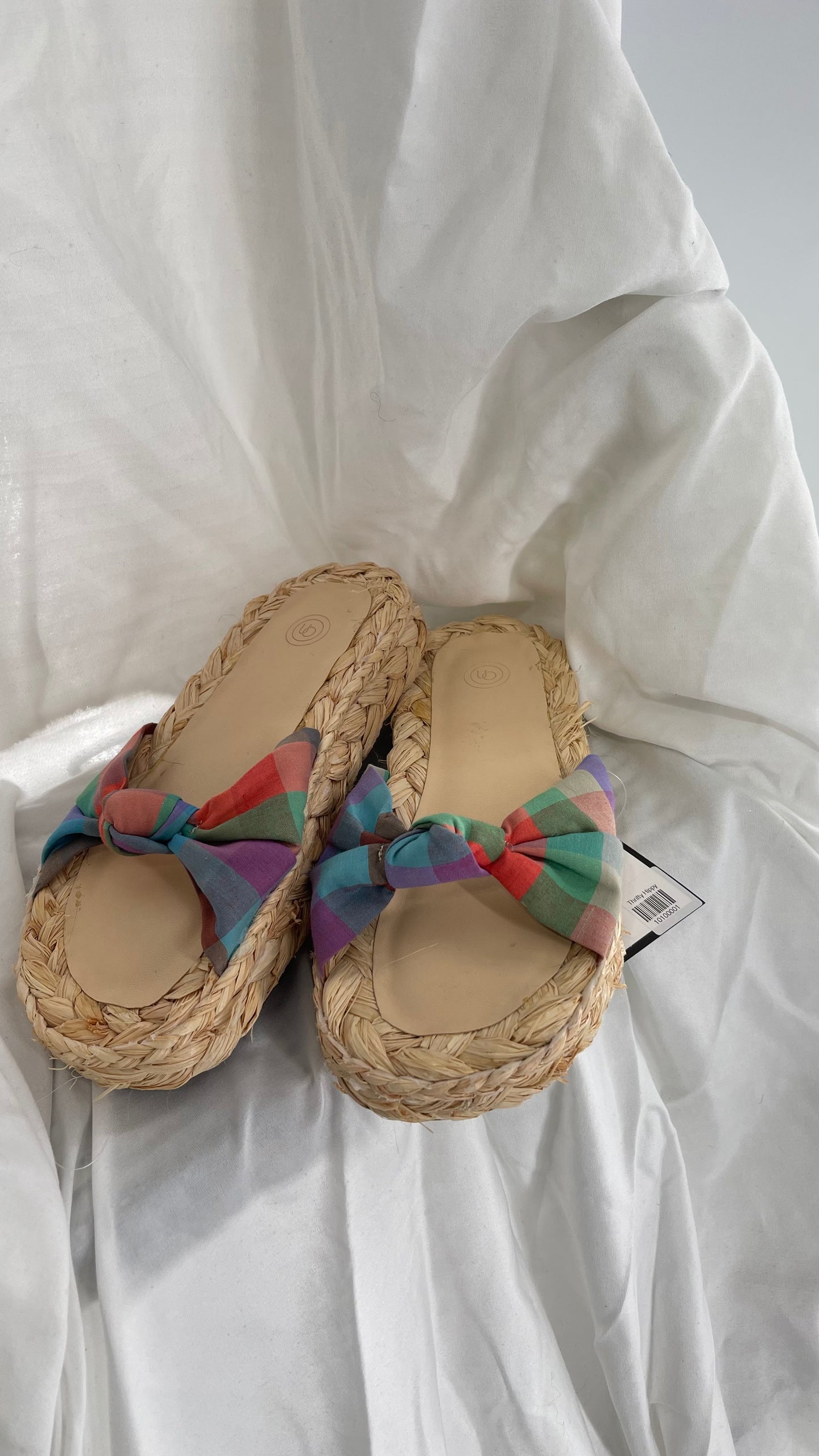 Urban Outfitters Wicker Sole Sandal with Picnic Patterned Strap (6)