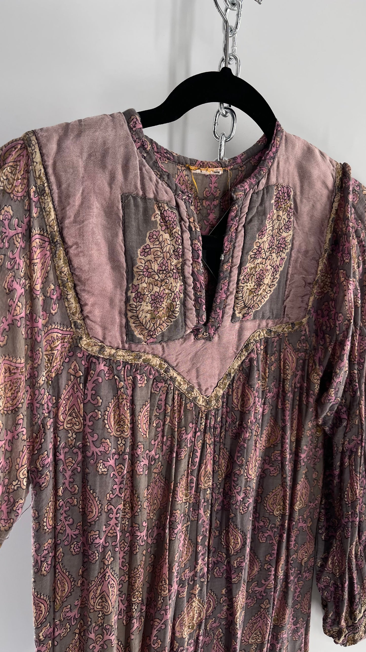 Vintage 1970s Handmade Dusty Purple Full Length Dress with Paisley Pattern and Quilted Neckline (Small)