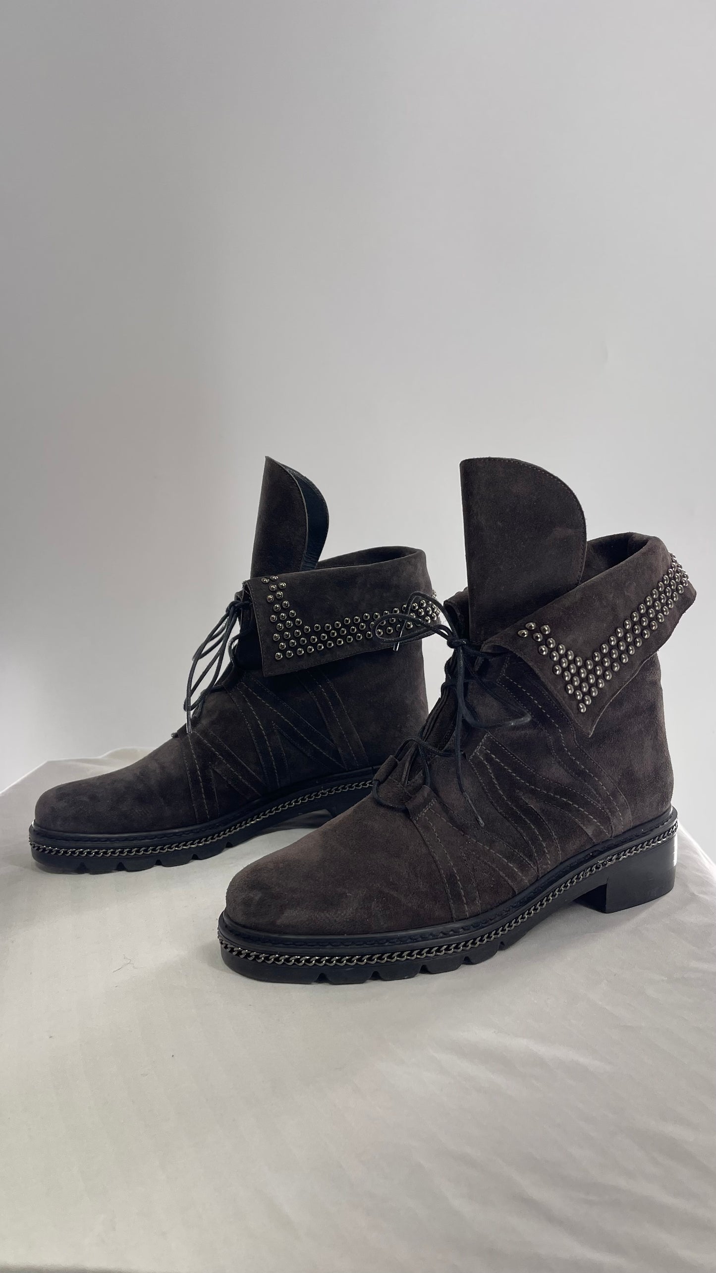 Stuart Weitzman Yadastud Grey Suede Leather Studded, Chainlink Boots (8)