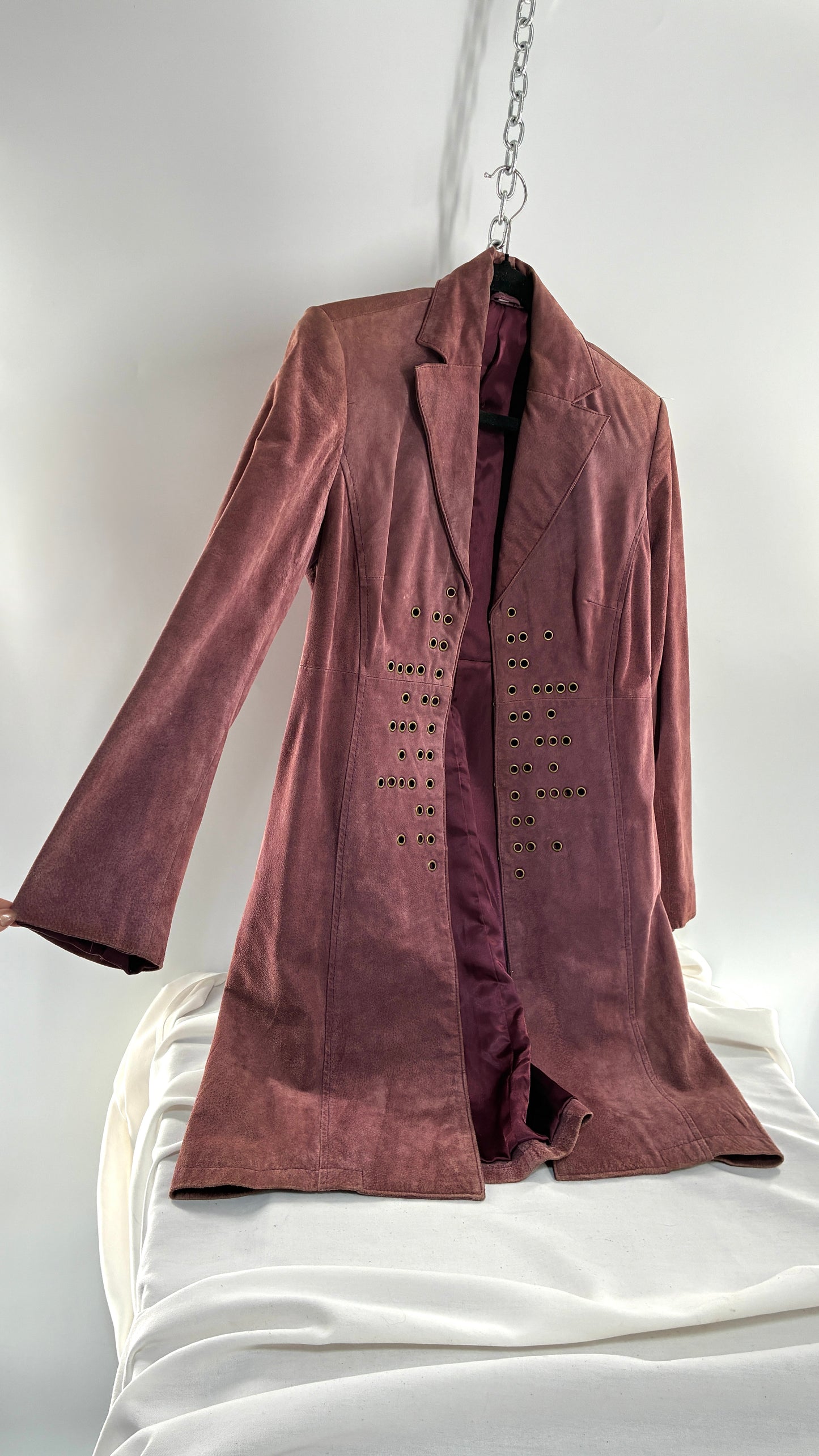 Vintage BANDOLINO Genuine Suede Dusty Mauve Coat with Gold Grommet Detailing (Small)