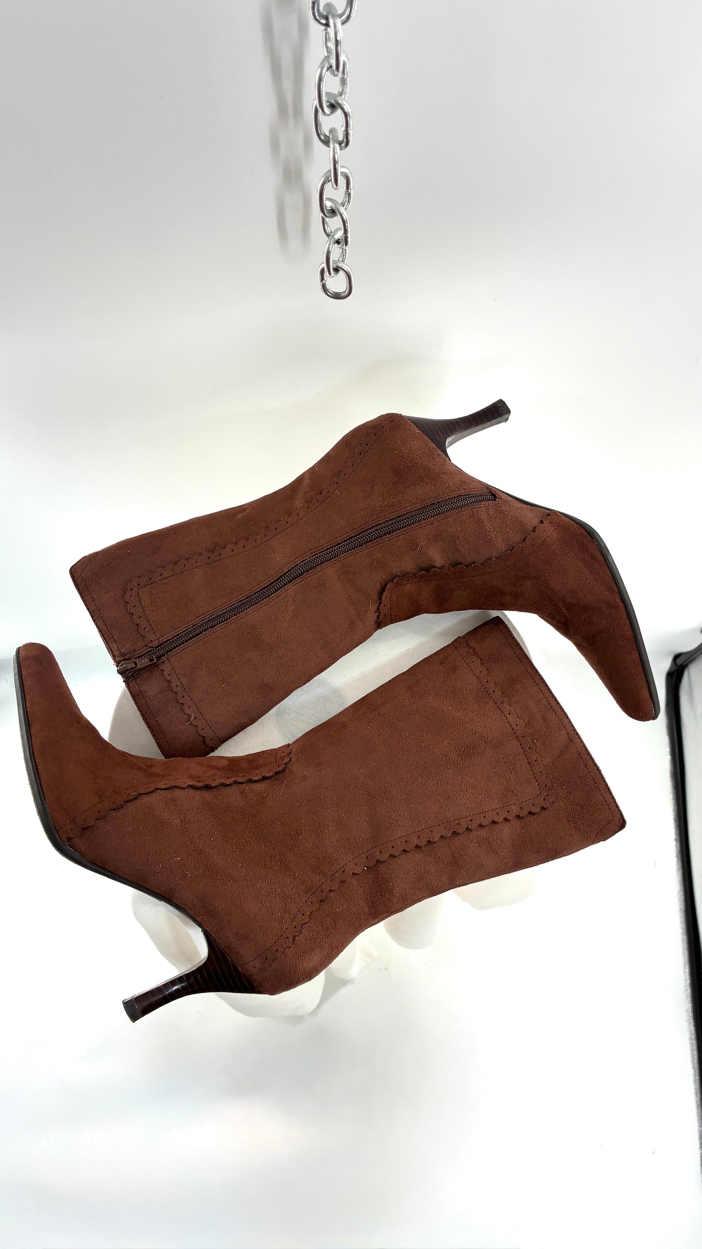Vintage GEORGE Vegan Suede Scalloped Edge Boot (8)