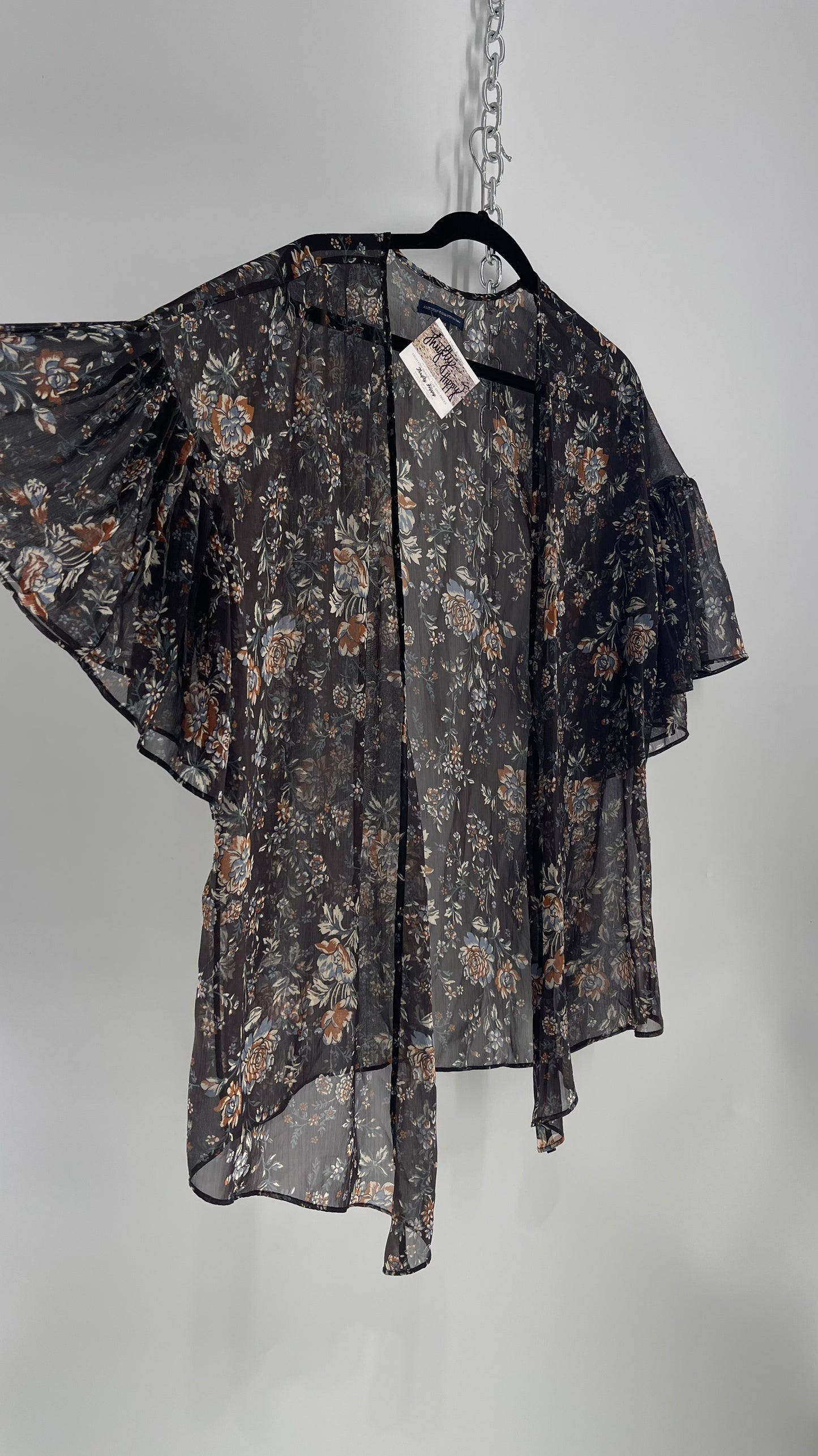 American Eagle Floral Cape (XS)