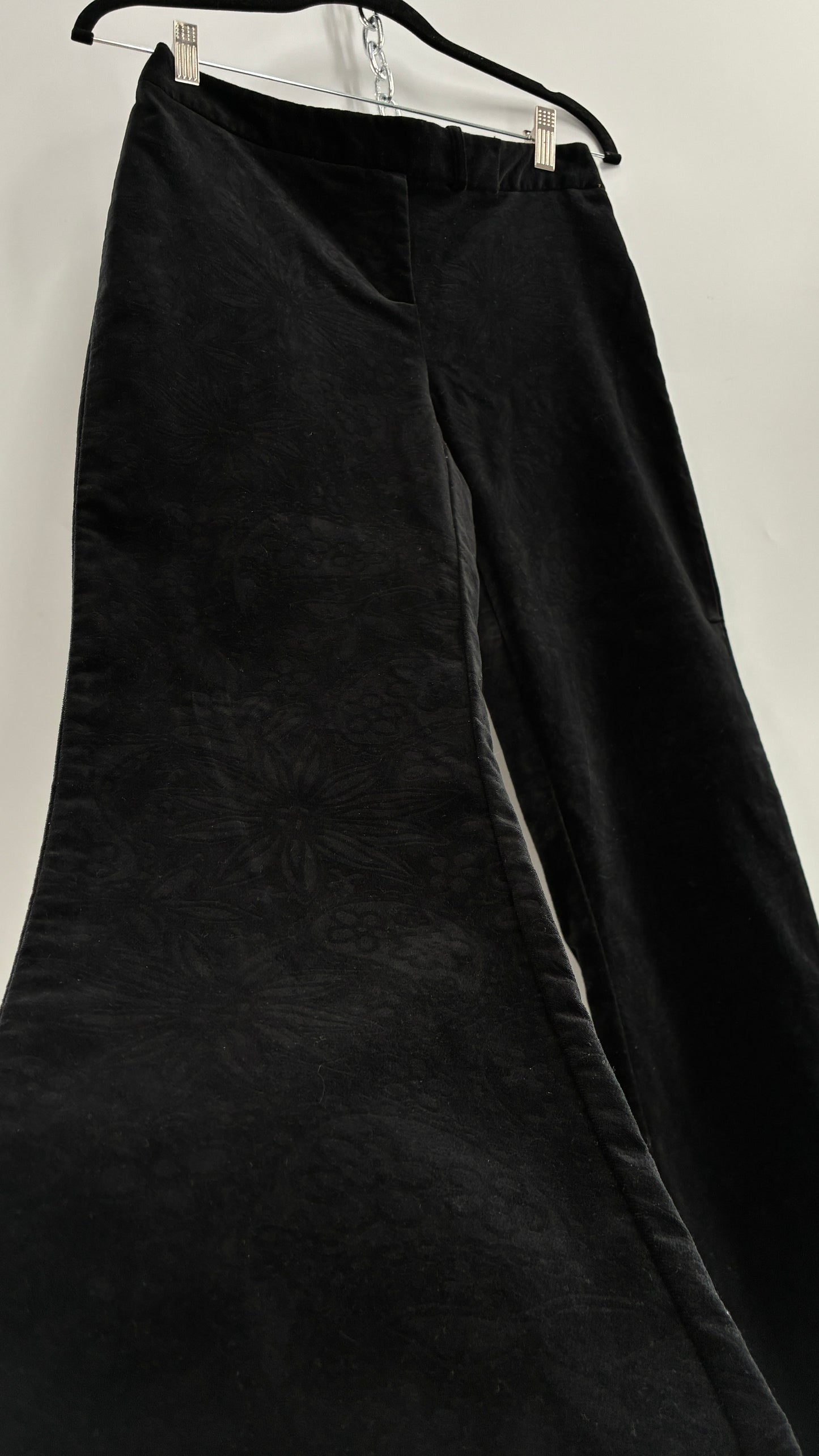 Deadstock Vintage 2000s Lilly Pulitzer Black Velvet Embossed Floral, Side Closure Pants (4)