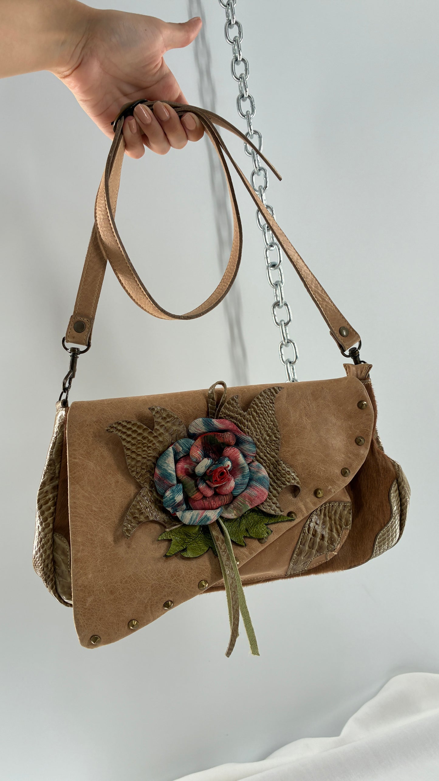 Vintage CLAUDIA ROLDANI Leather Rosette Purse Made in Colombia