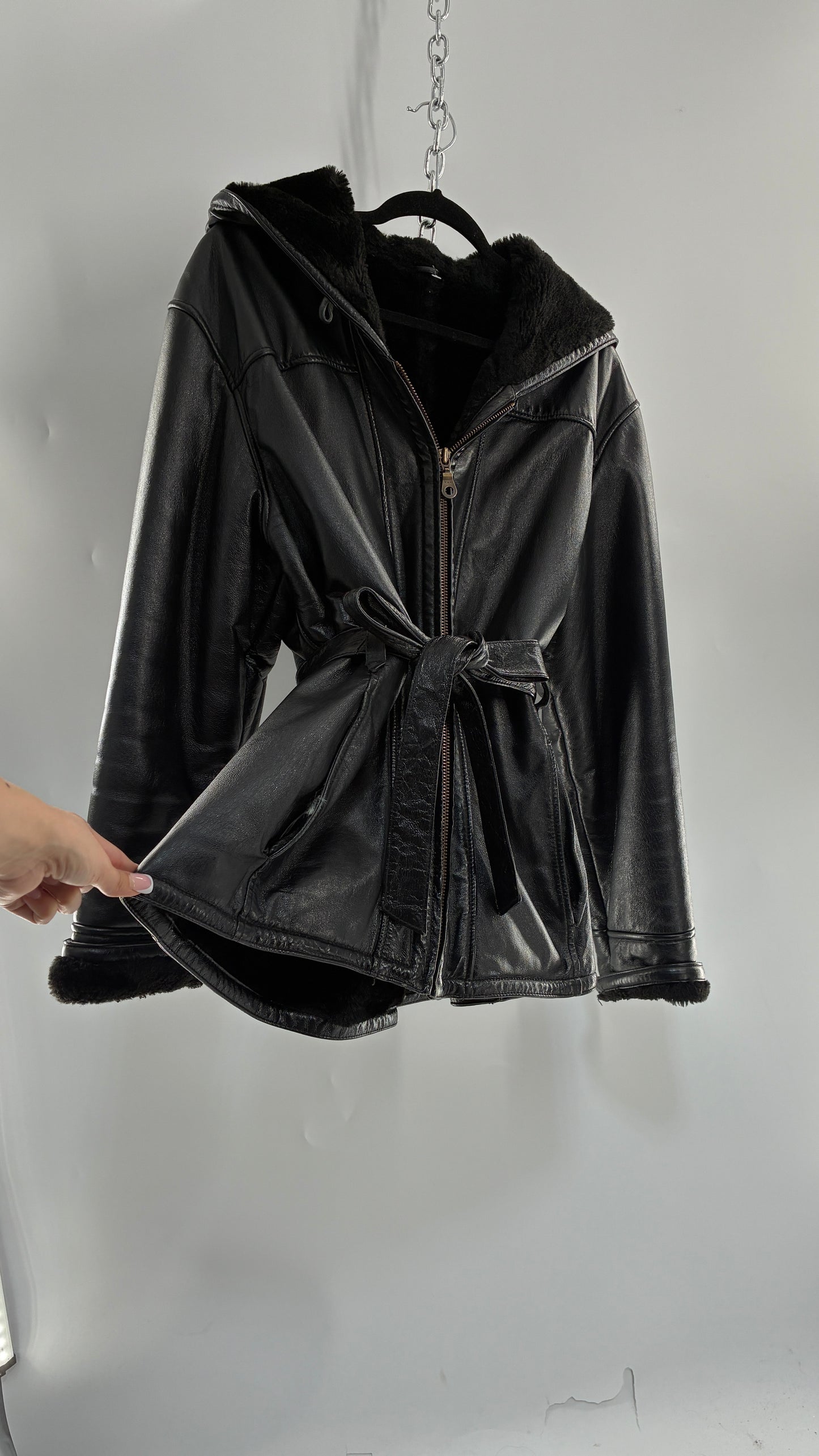 Vintage WILSON’S Fur Lined, Genuine Leather Waist Tie Jacket with Hood (Medium)