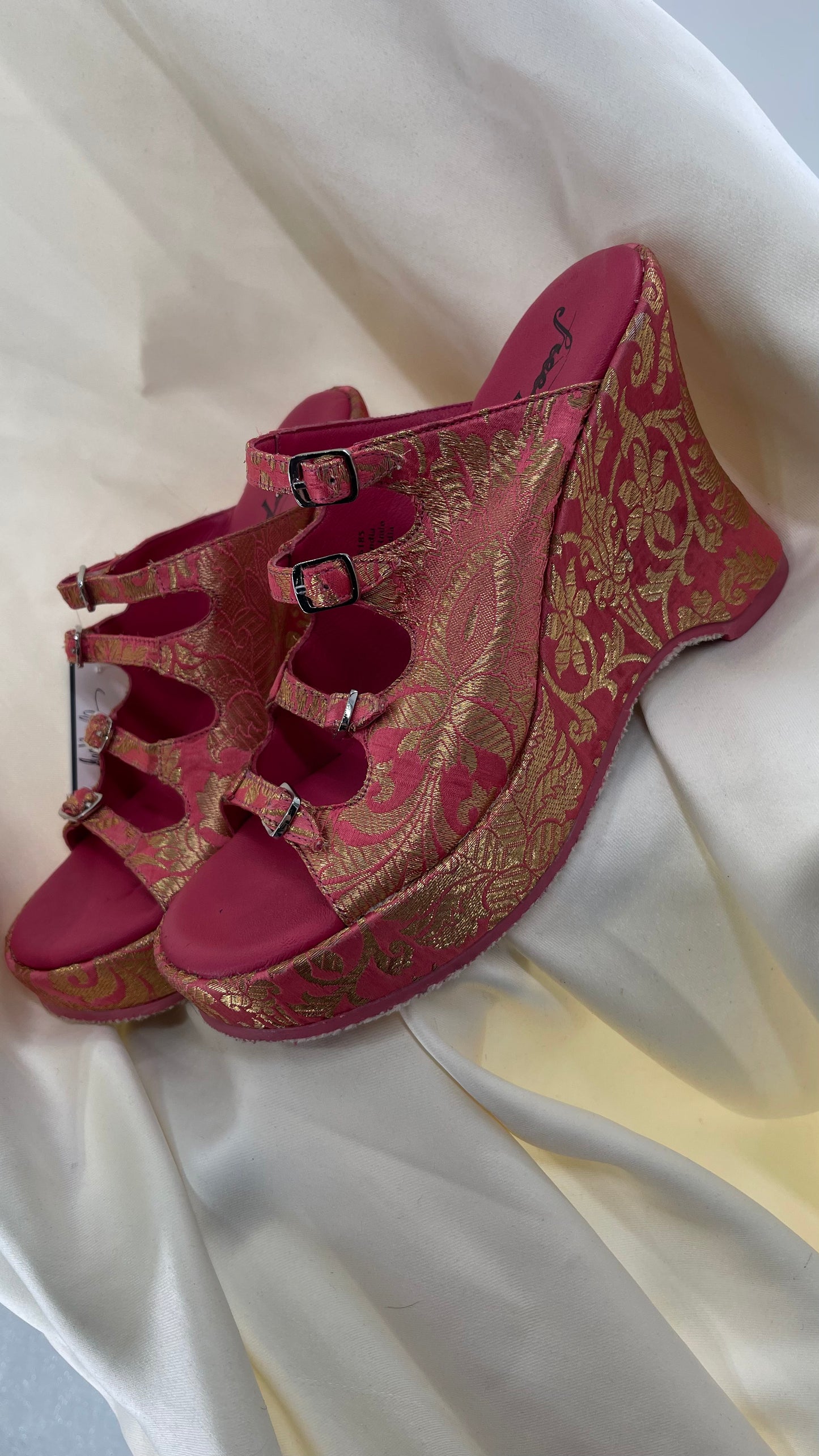 Free People Hot Pink Hoffman Buckle Front Wedge Heels with Satin Gold Paisley/Brocade Pattern (37)