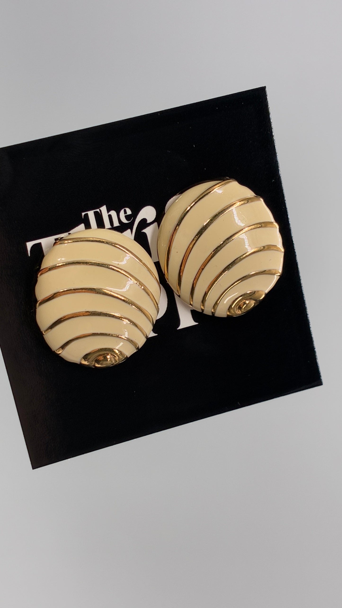 Vintage Cream and Gold Earrings