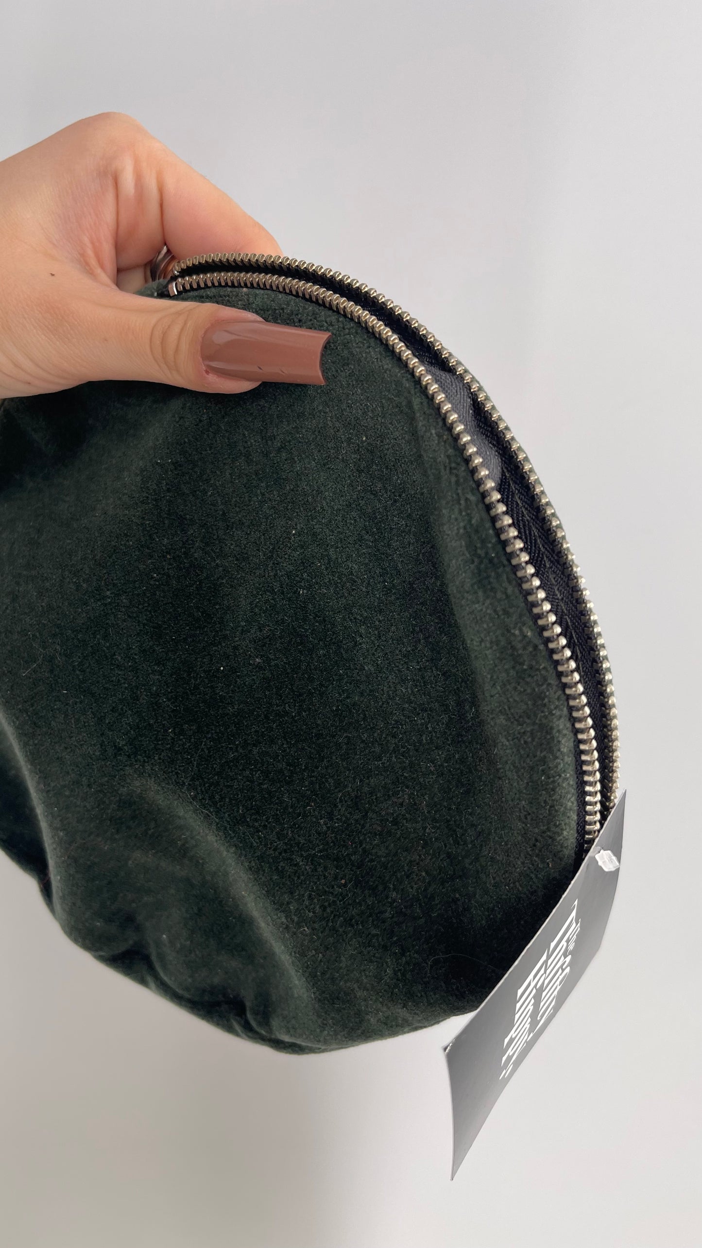 LOTFI Dark Green Round Velvet Pouch