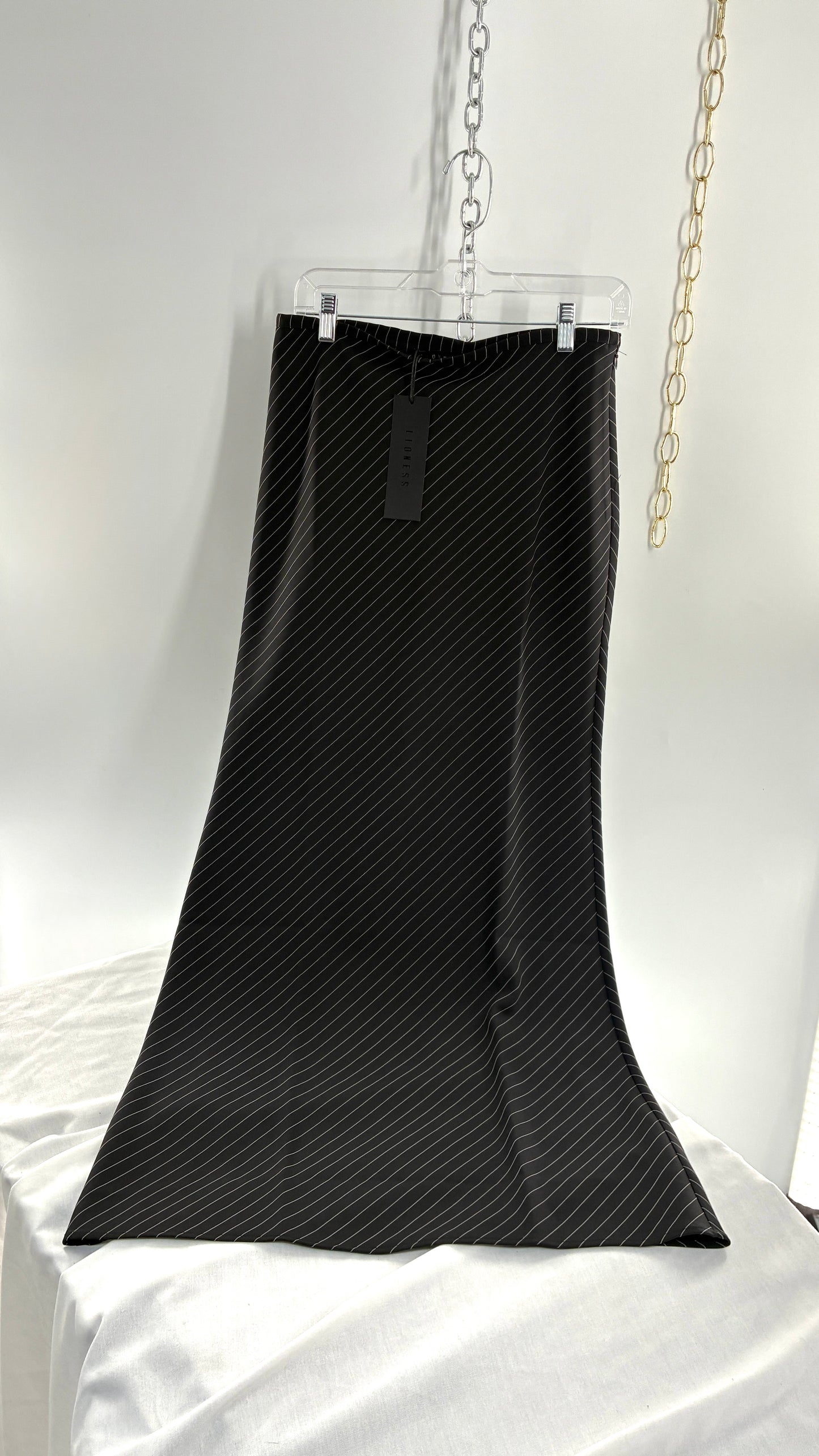 LIONESS Pinstripe Skirt with Tags (Small)
