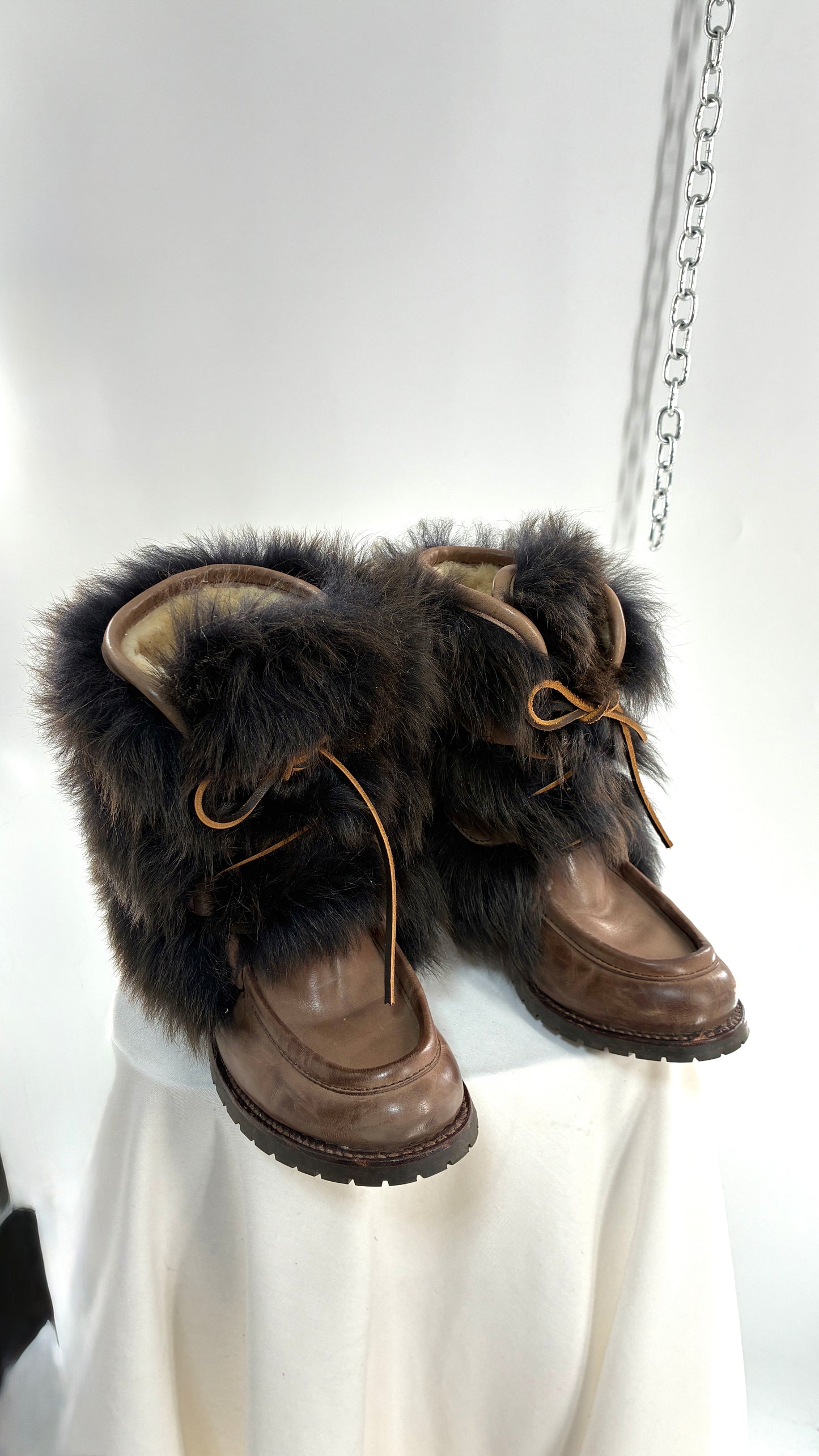 Vintage AERIN Apres Ski Brown Leather Boots with Genuine Fur and Shearling Lining (7)
