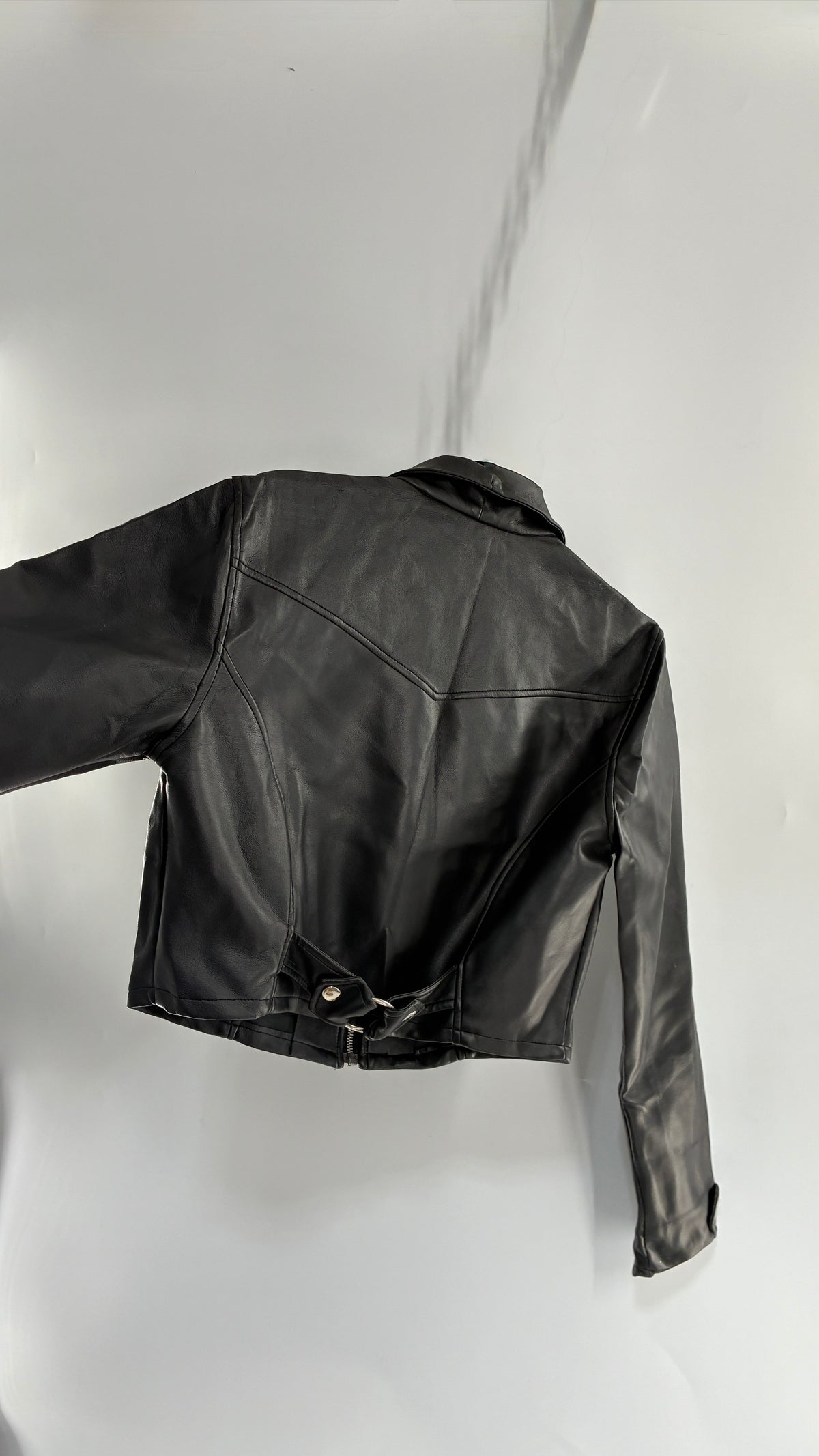 Vintage 1990s HIGHWAY Black Vegan Leather Cropped Jacket (Medium)