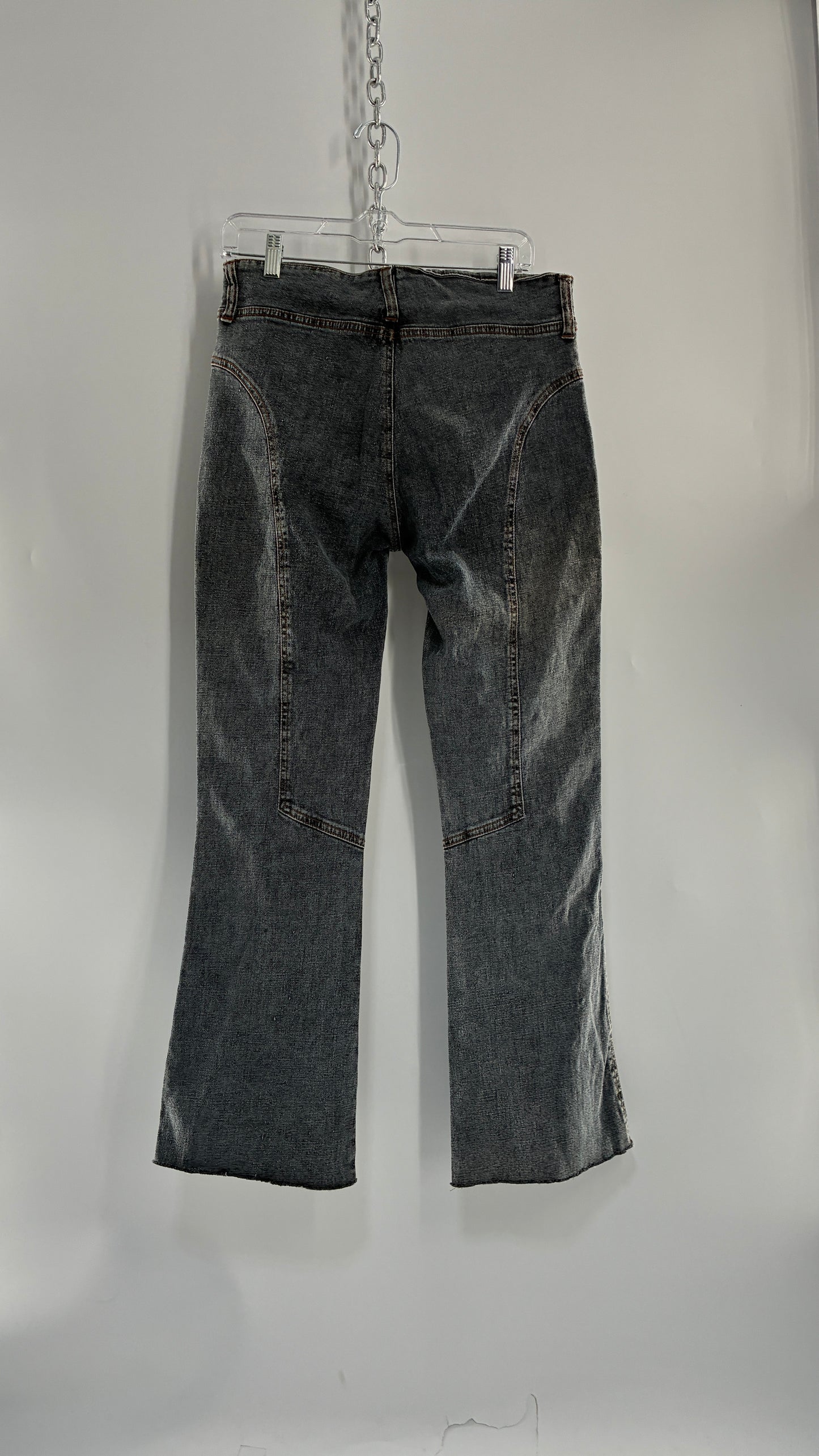 Vintage GUESS JEANS Stone Wash Jeans with Front Zipper Closure (30)