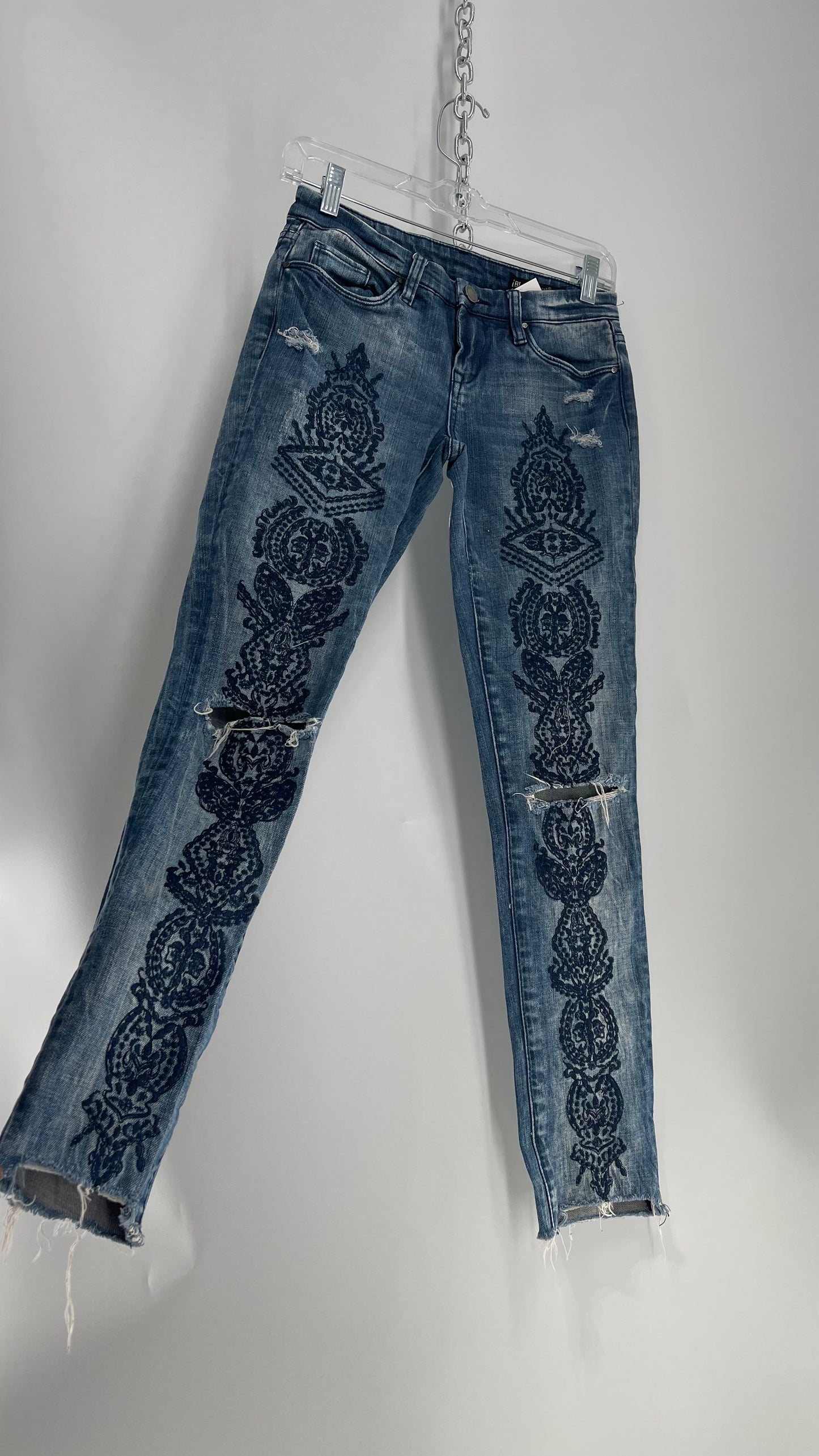 BLANK NYC Distressed Fully Embroidered Jeans (24)