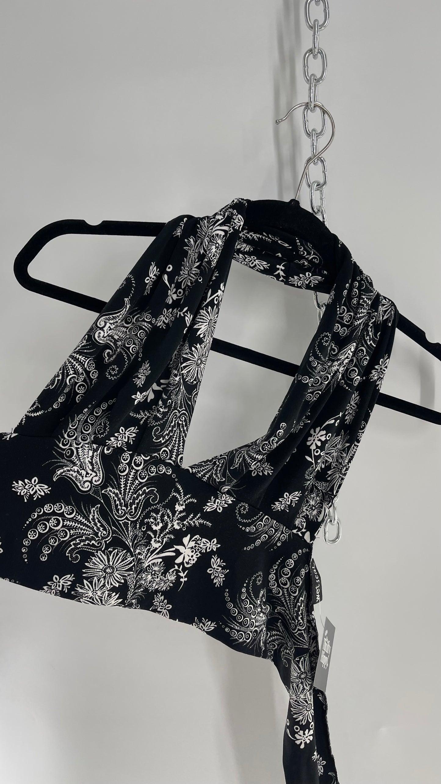 Vintage Wet Seal Black & White 1990s Paisley Halter Open Back (S/M)