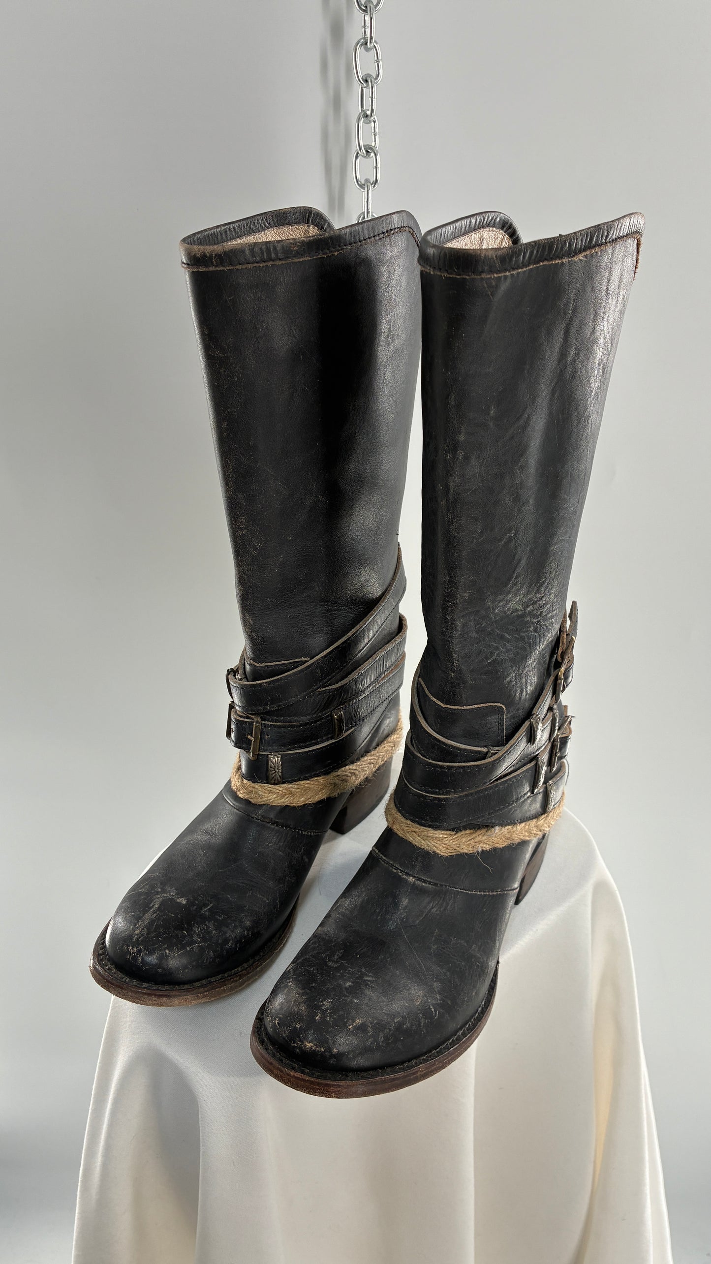 Vintage FREEBIRD Drove Distressed Black Leather Boot with Buckle Detailing (8)