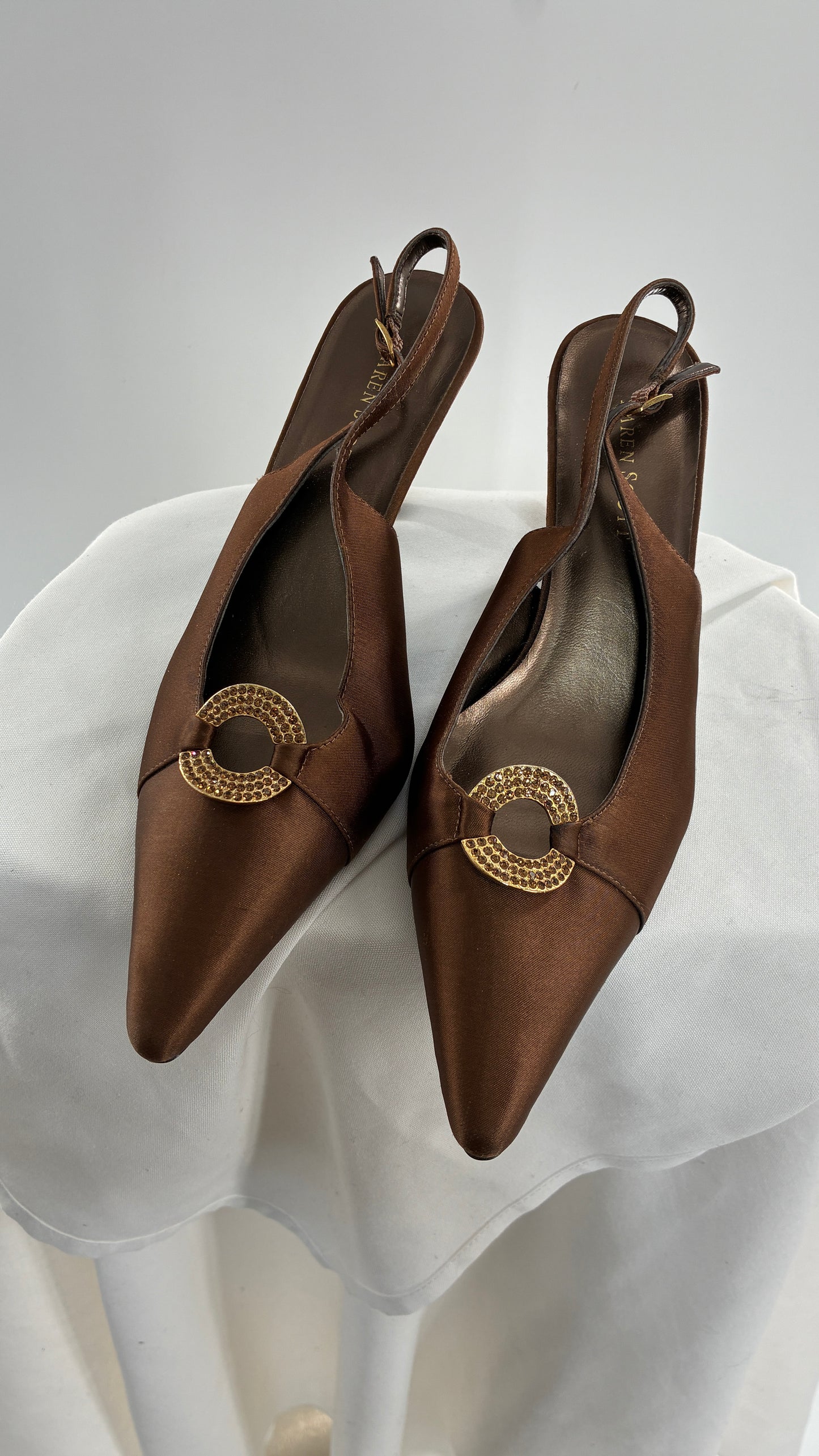 Vintage 1990s Karen Scott Satin Pointed Toe Kitten Heel (7.5)