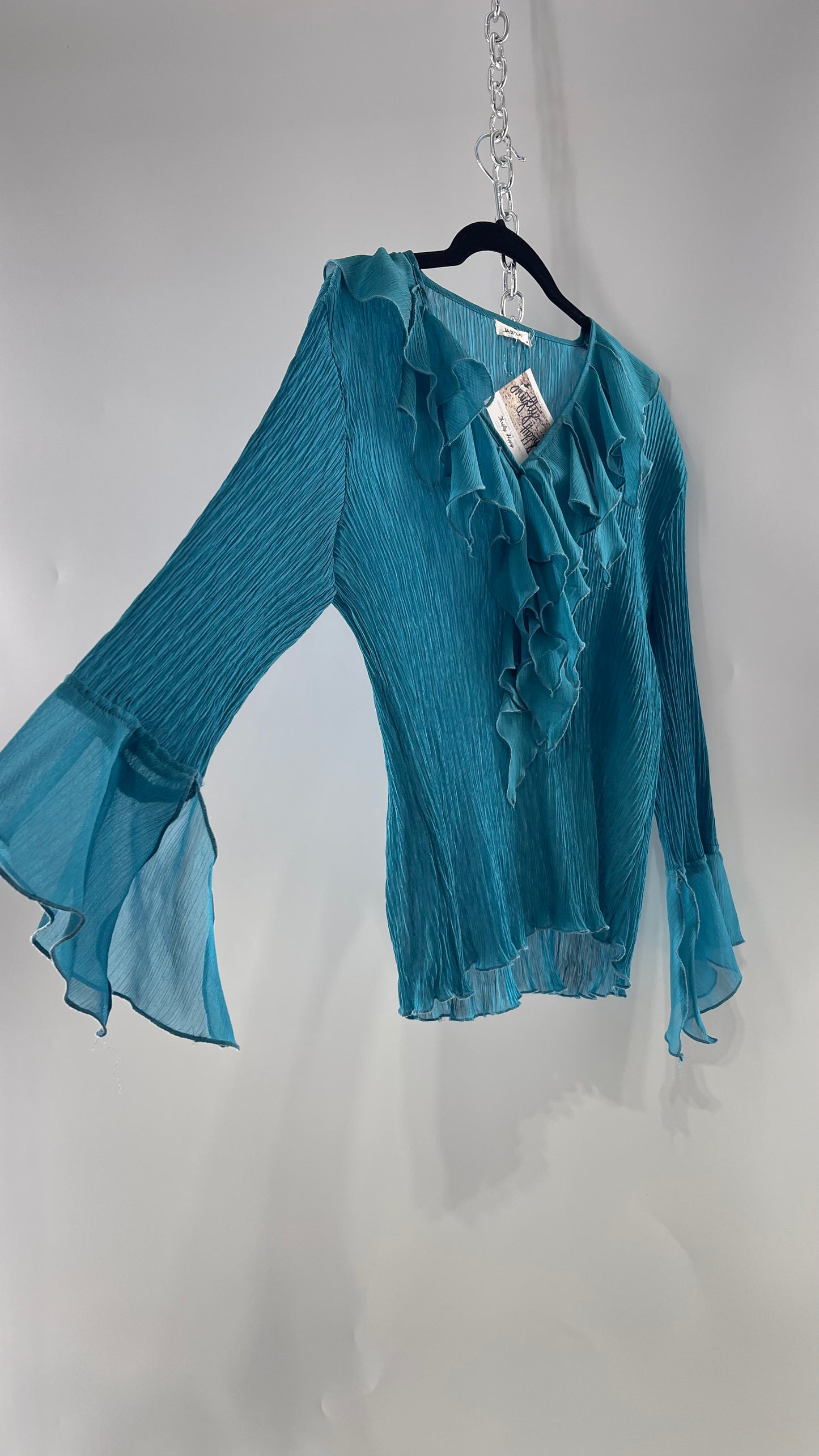 Vintage Jaipur Blue Crimped Blouse with Sheer Handkerchief Cuffs and Ruffled Neckline (Medium)