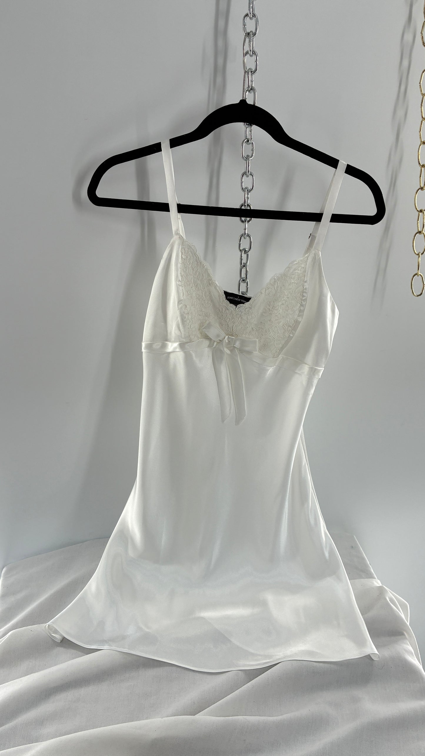 Vintage JONES NEW YORK White Slip Mini Dress (Small)