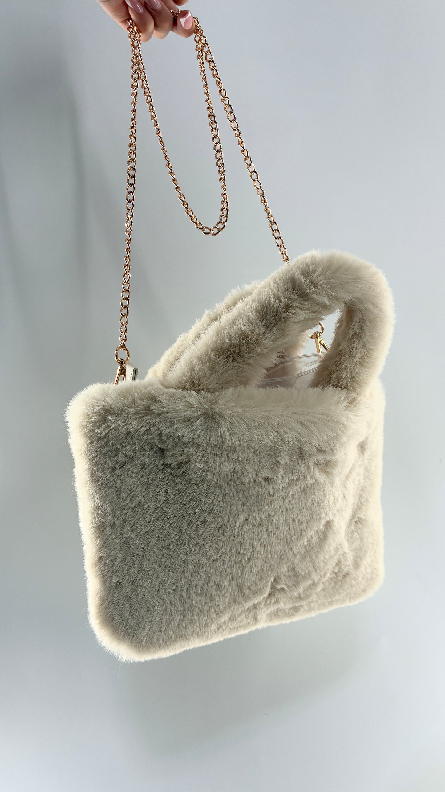Vintage Fluffy Furry Bucket Bag with Gold Chain