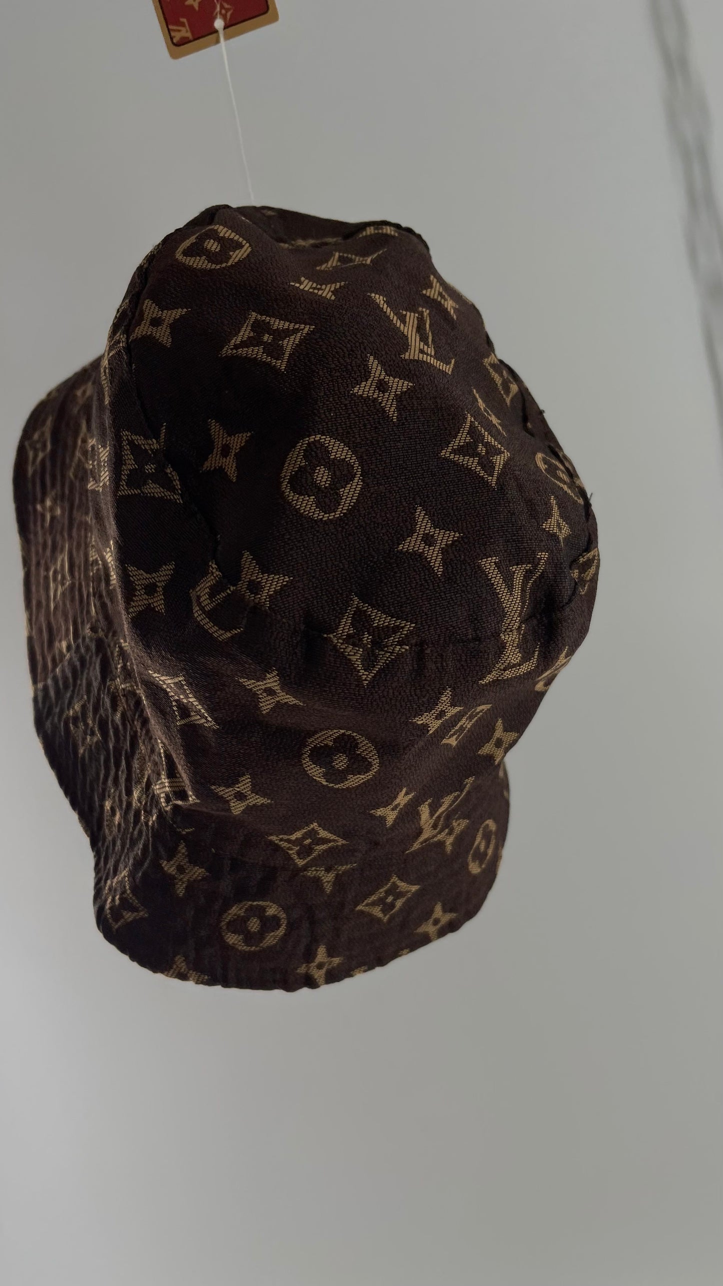 Unauthenticated Louis Vuitton Brown Monogram Bucket Hat