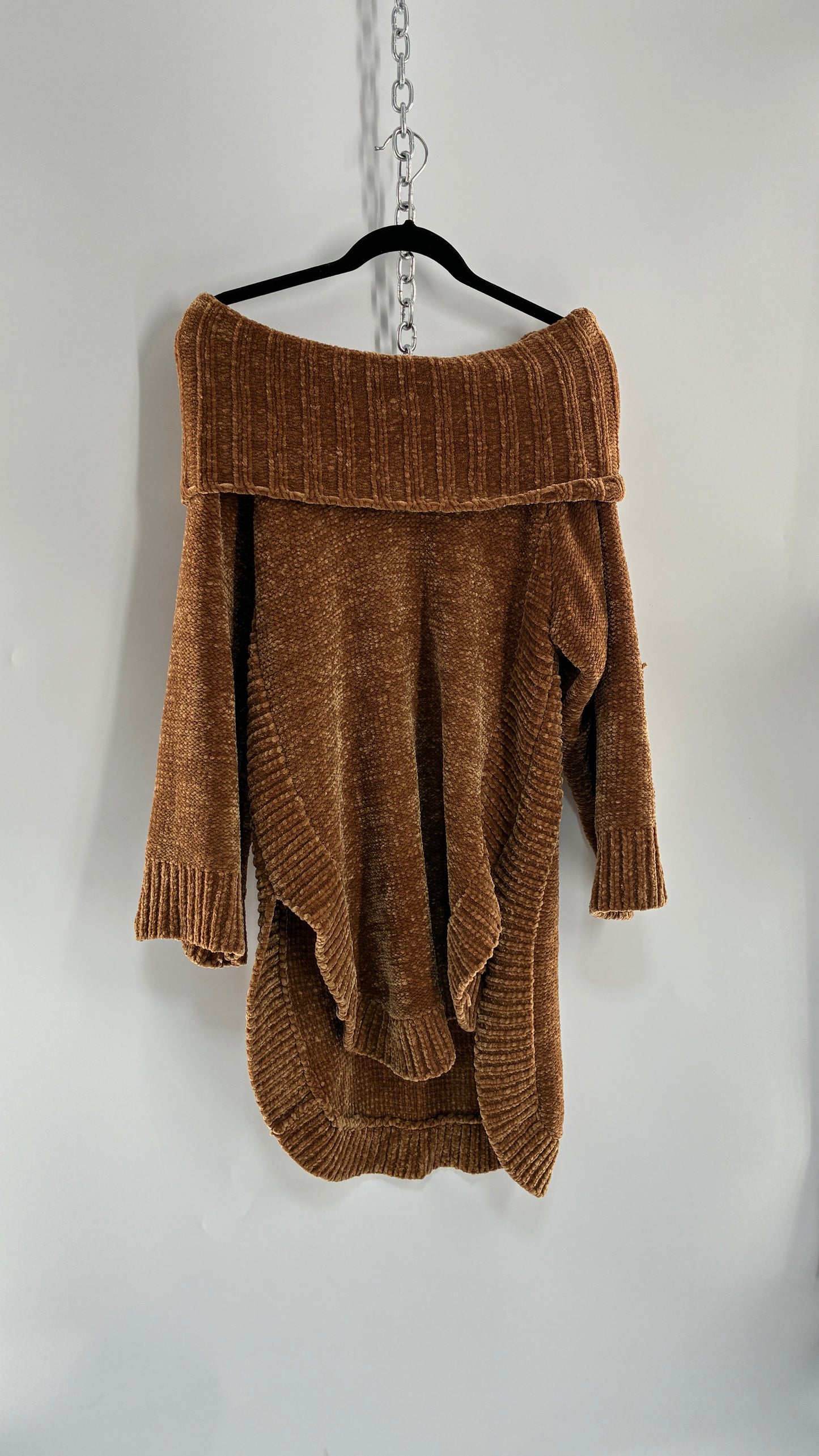 MOTH Chenille Corduroy Heavy Knit Off the Shoulder/Turtle Neck Slouchy Sweater (small)
