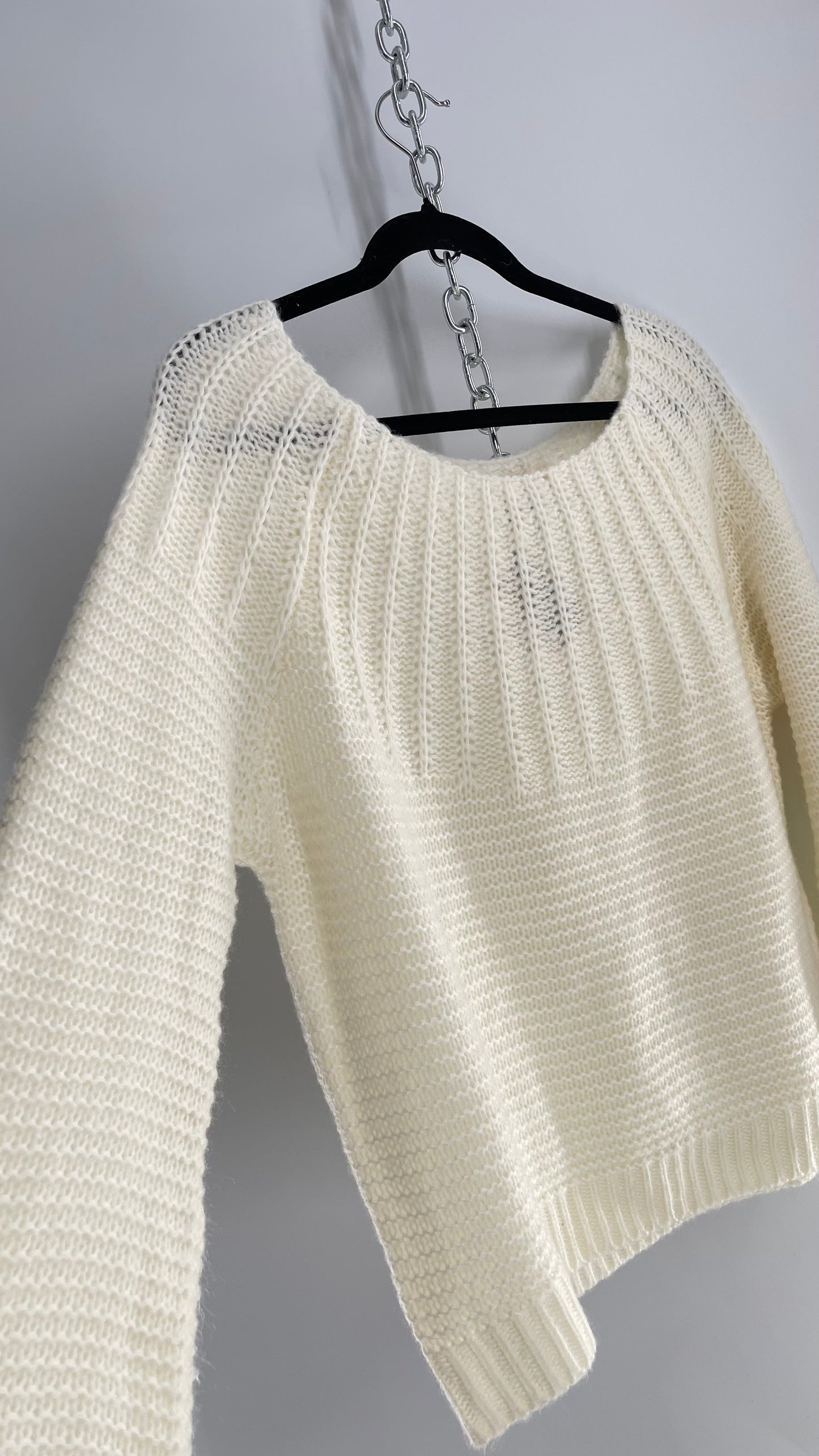 ROXY White Knit Sweater (Medium)